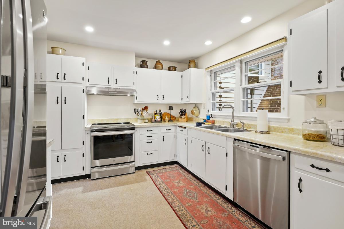 EASTVIEW - Residential