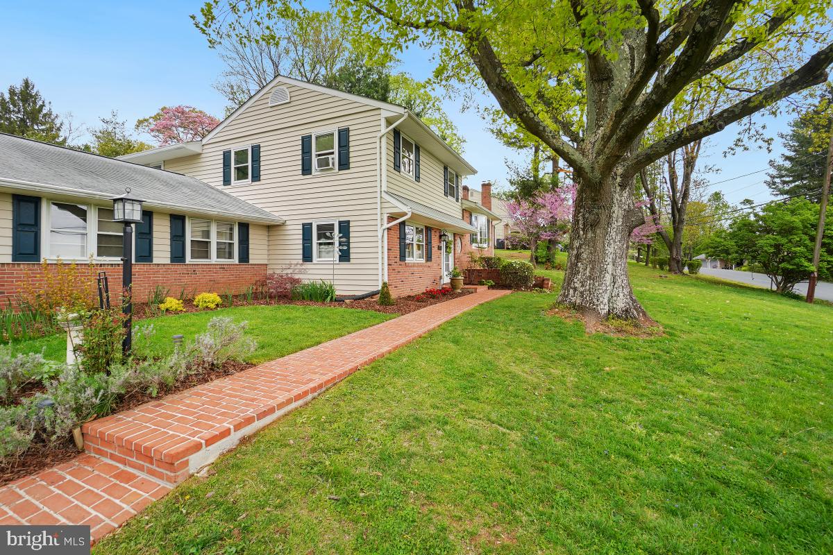 EASTVIEW - Residential