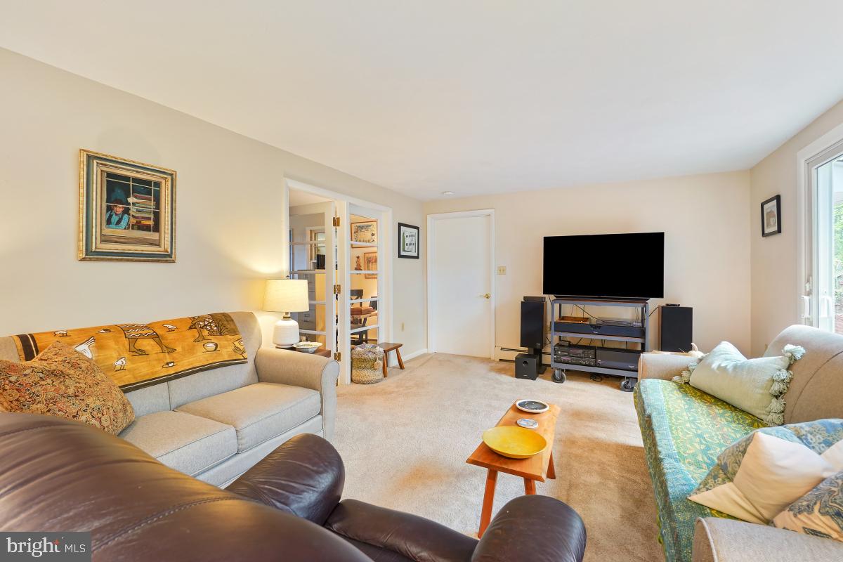 EASTVIEW - Residential