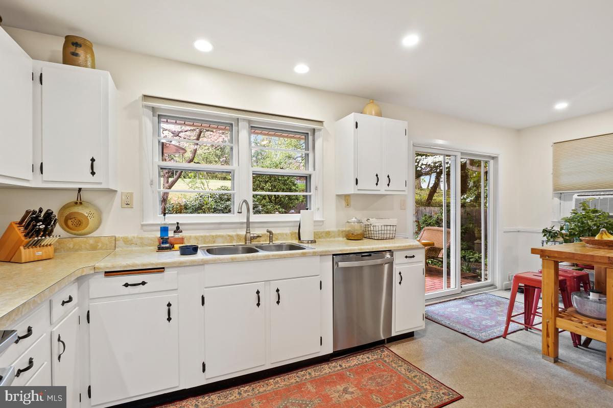 EASTVIEW - Residential