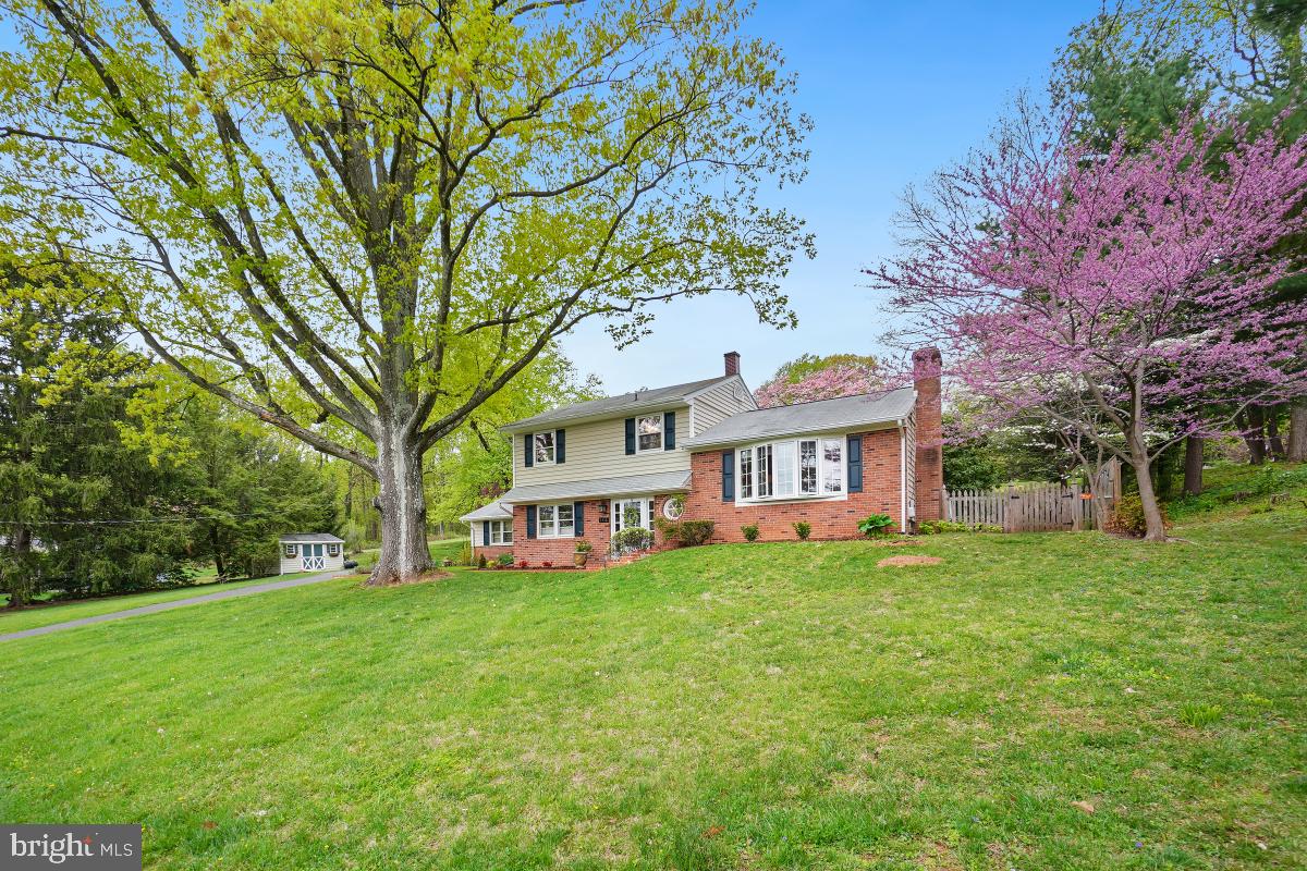 EASTVIEW - Residential