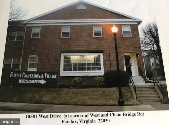10501 West Drive Unit 4A, Fairfax, VA 22030