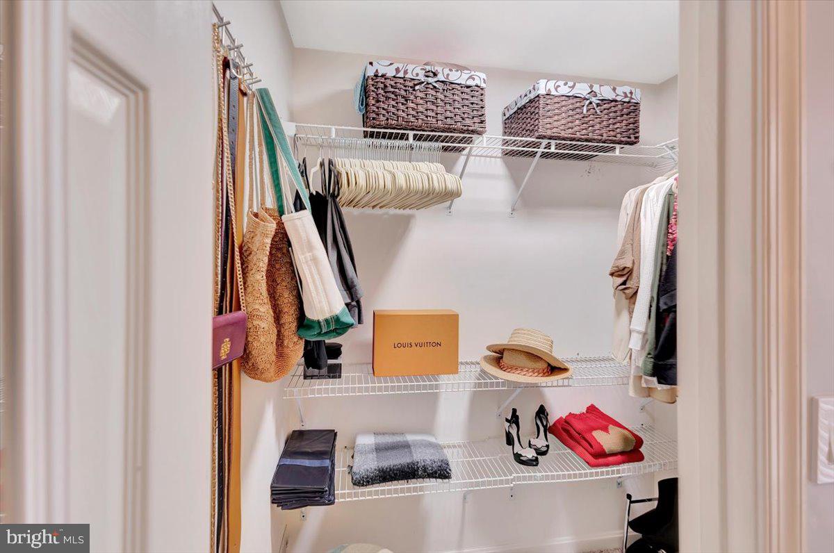 DIAMOND HILLS - Residential