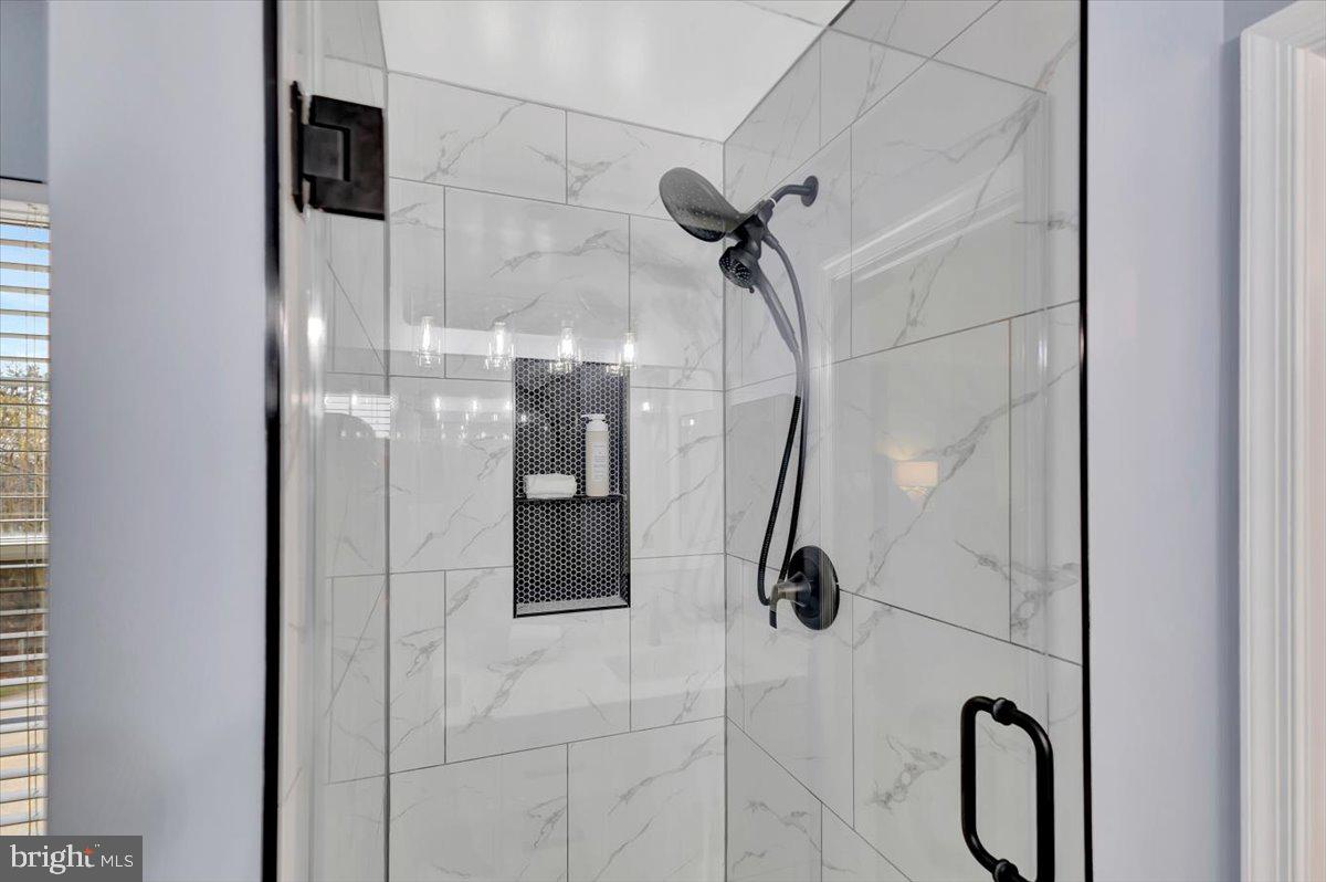 DIAMOND HILLS - Residential