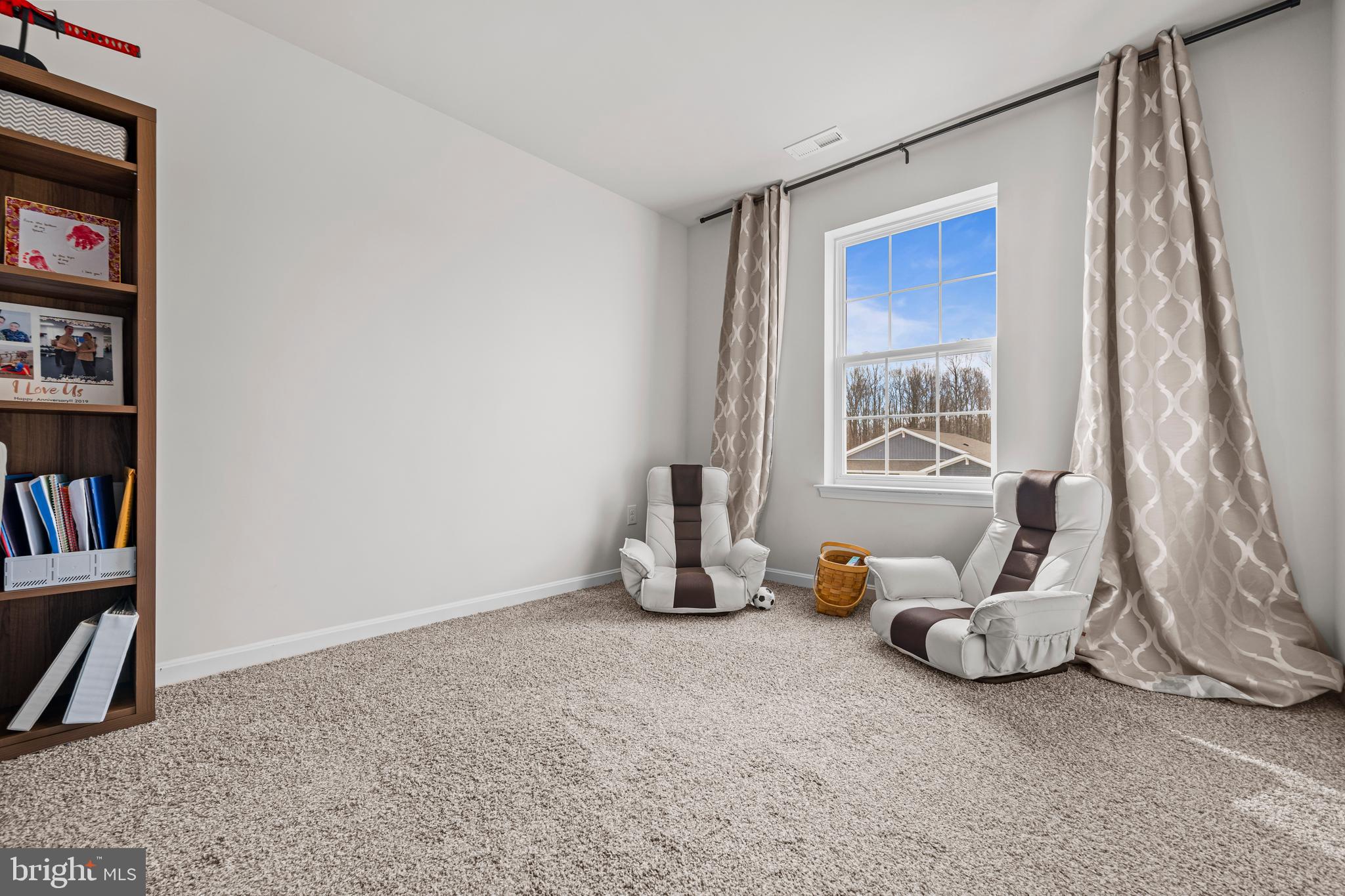 PINEGROVE - Residential