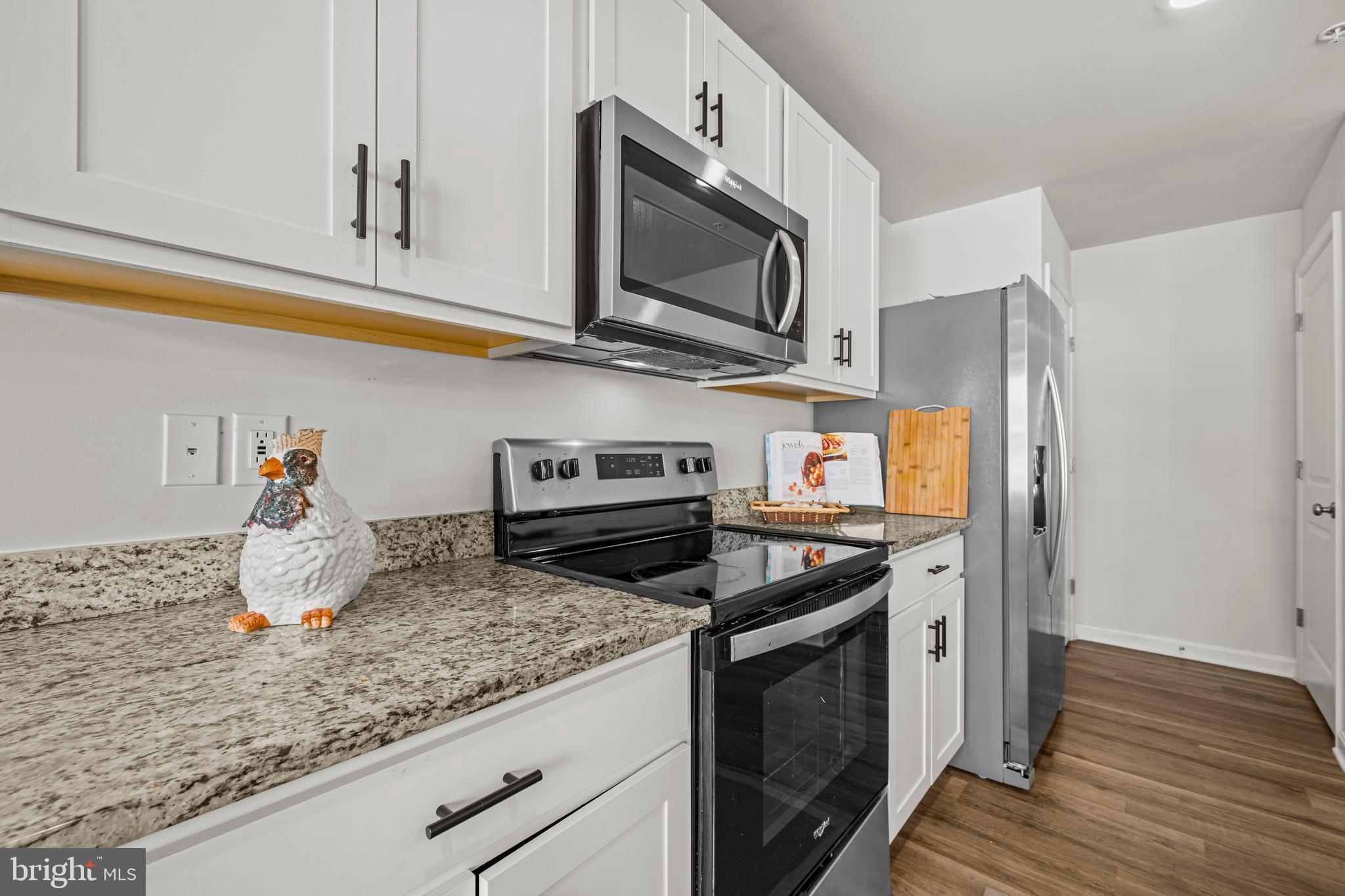 PINEGROVE - Residential