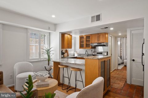 327 10TH STREET SE 3 WASHINGTON DC 20003