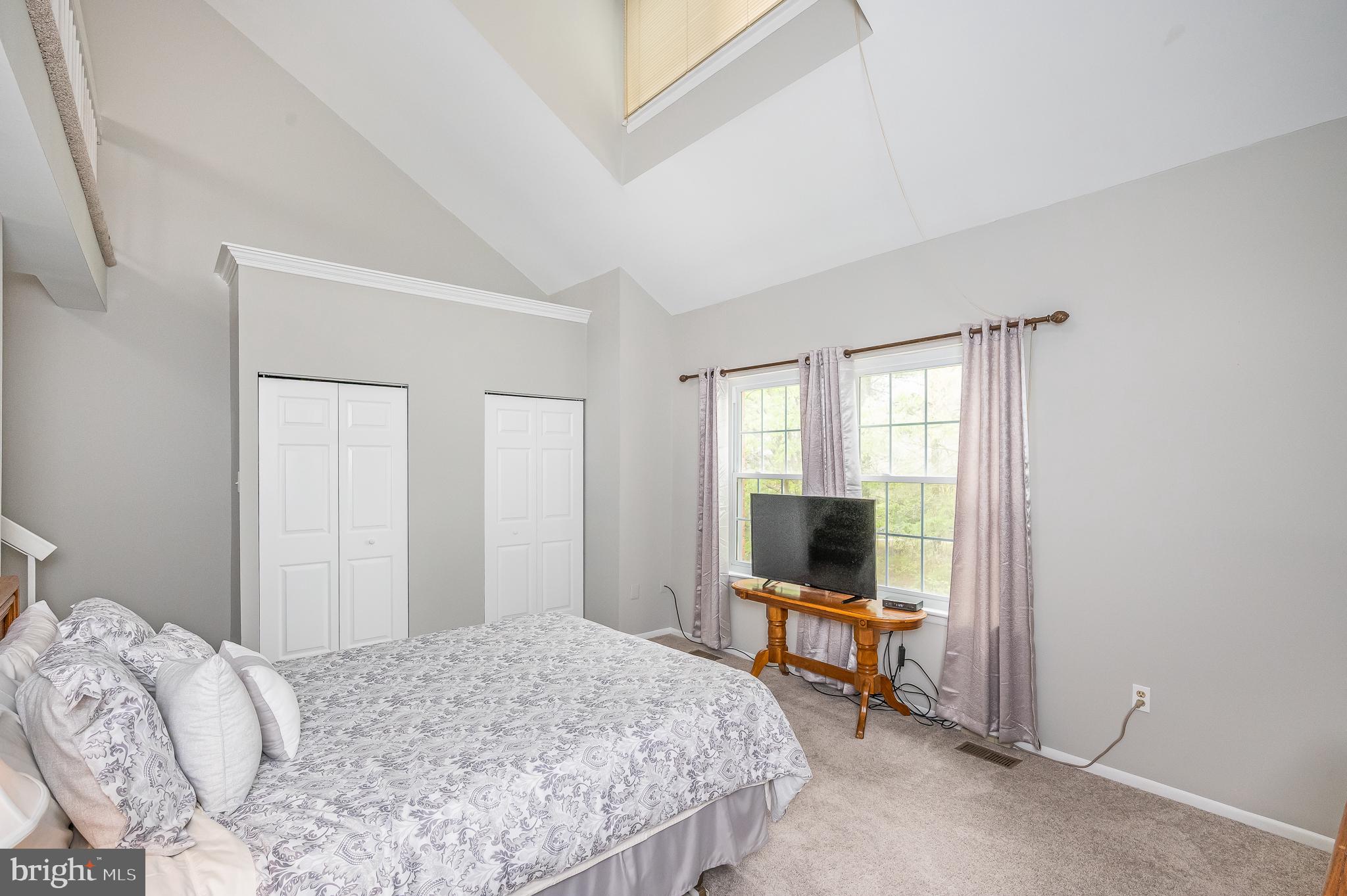 VALLEY CROSSING - Residential