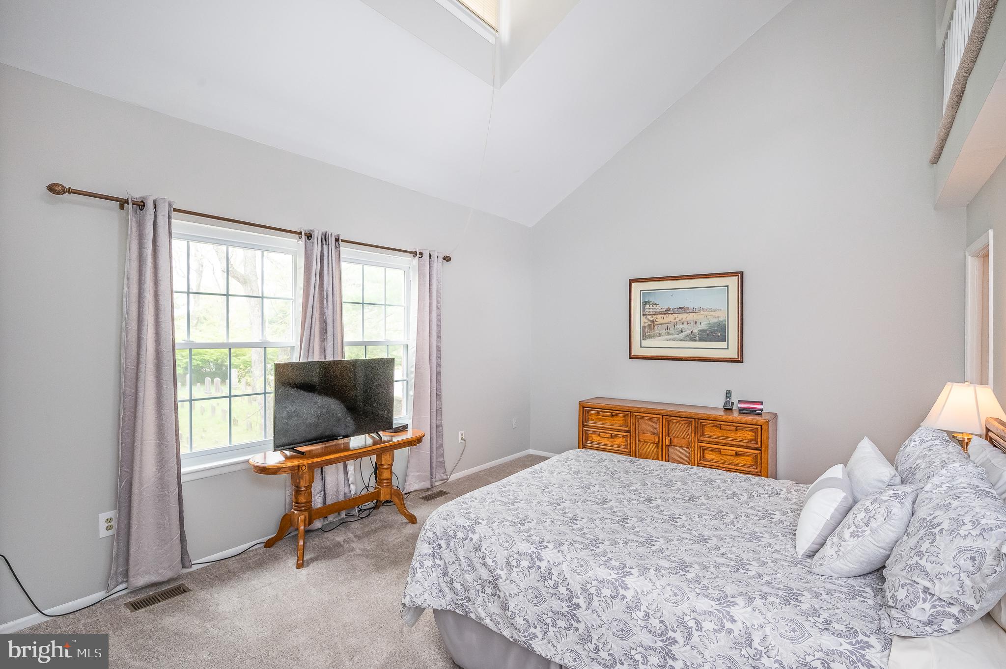 VALLEY CROSSING - Residential