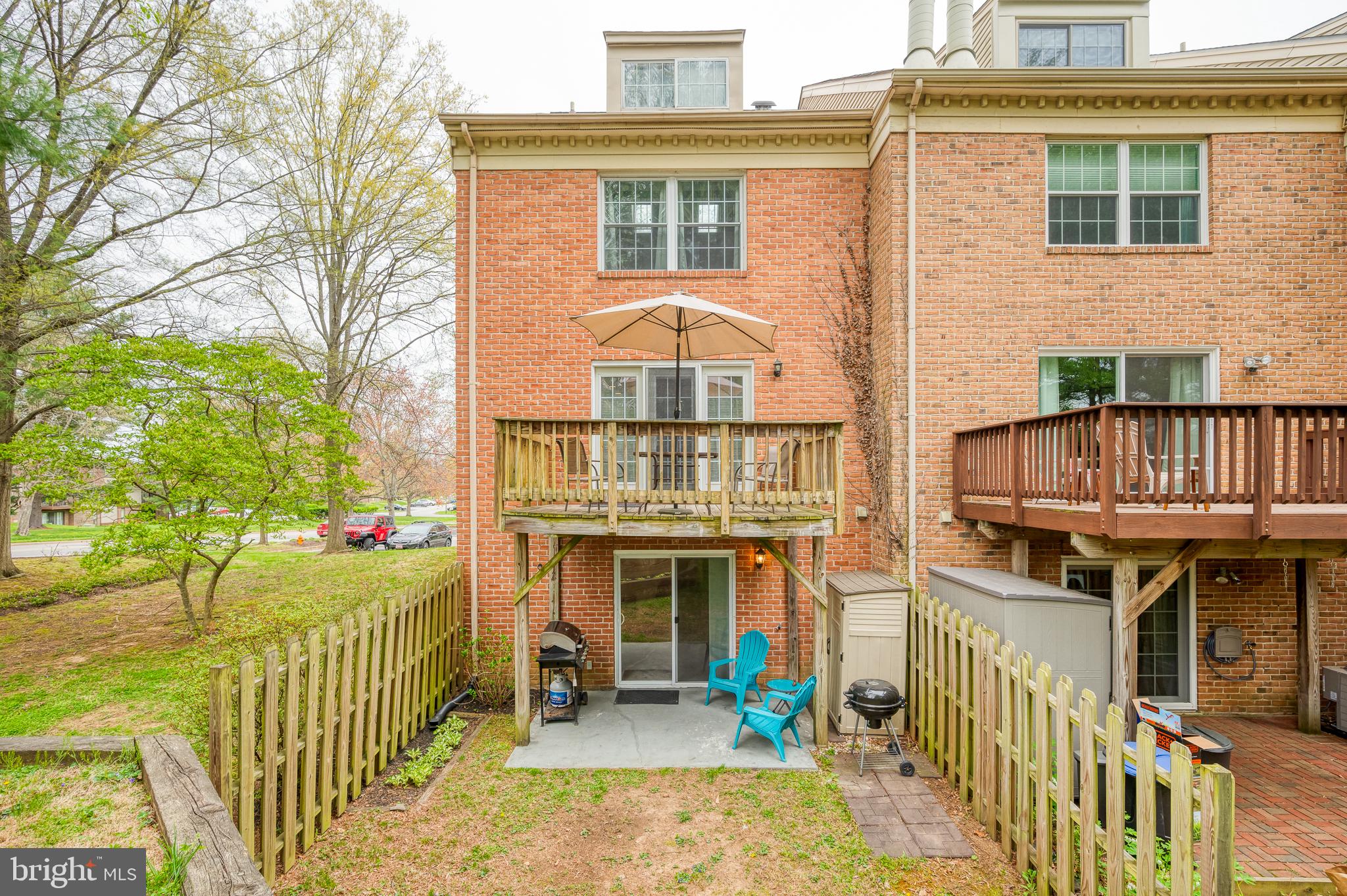 VALLEY CROSSING - Residential