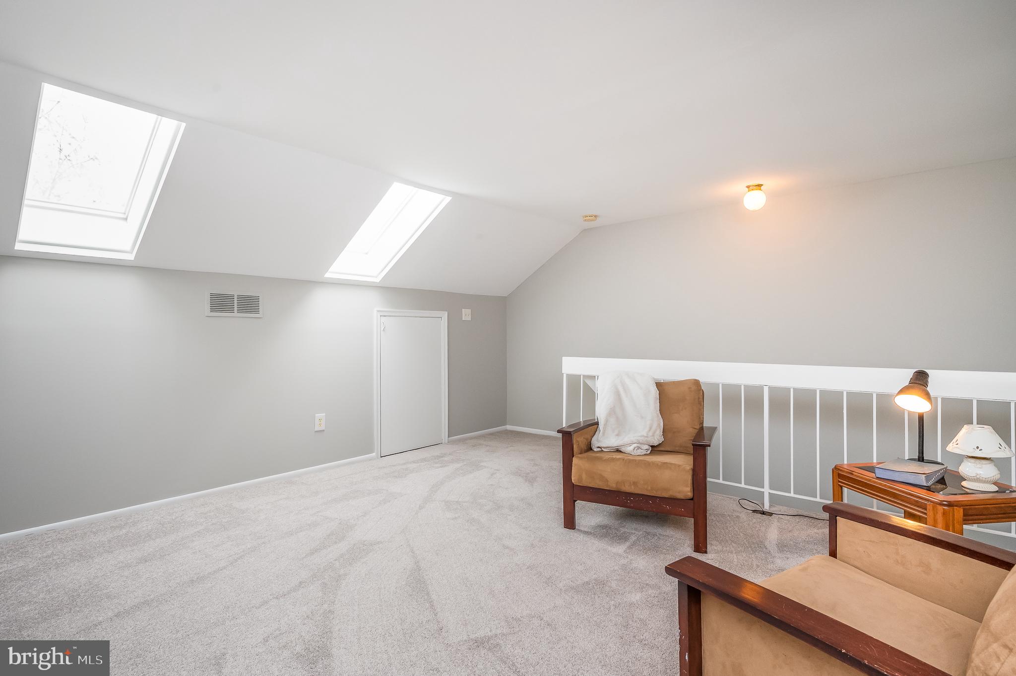 VALLEY CROSSING - Residential