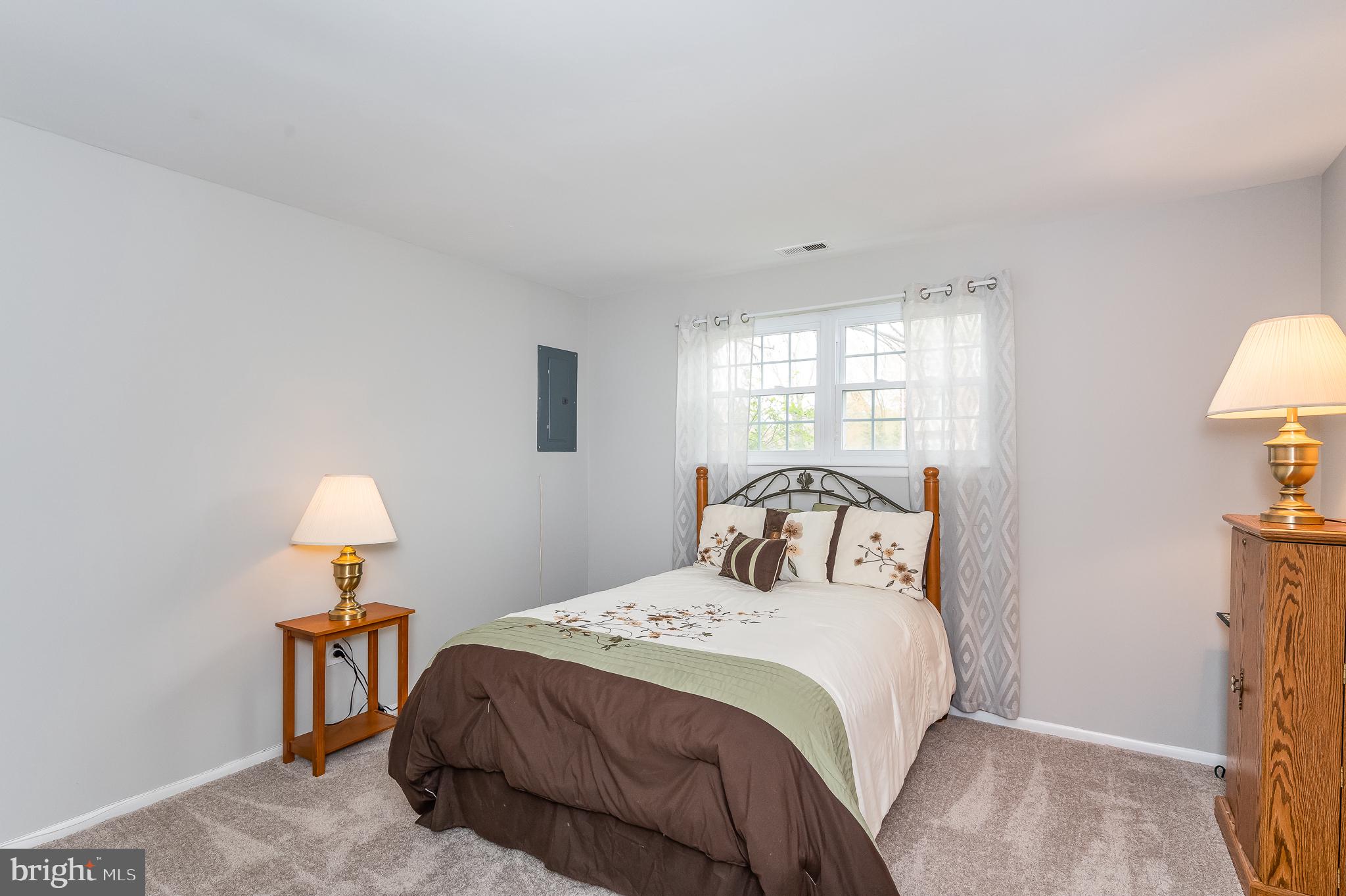 VALLEY CROSSING - Residential