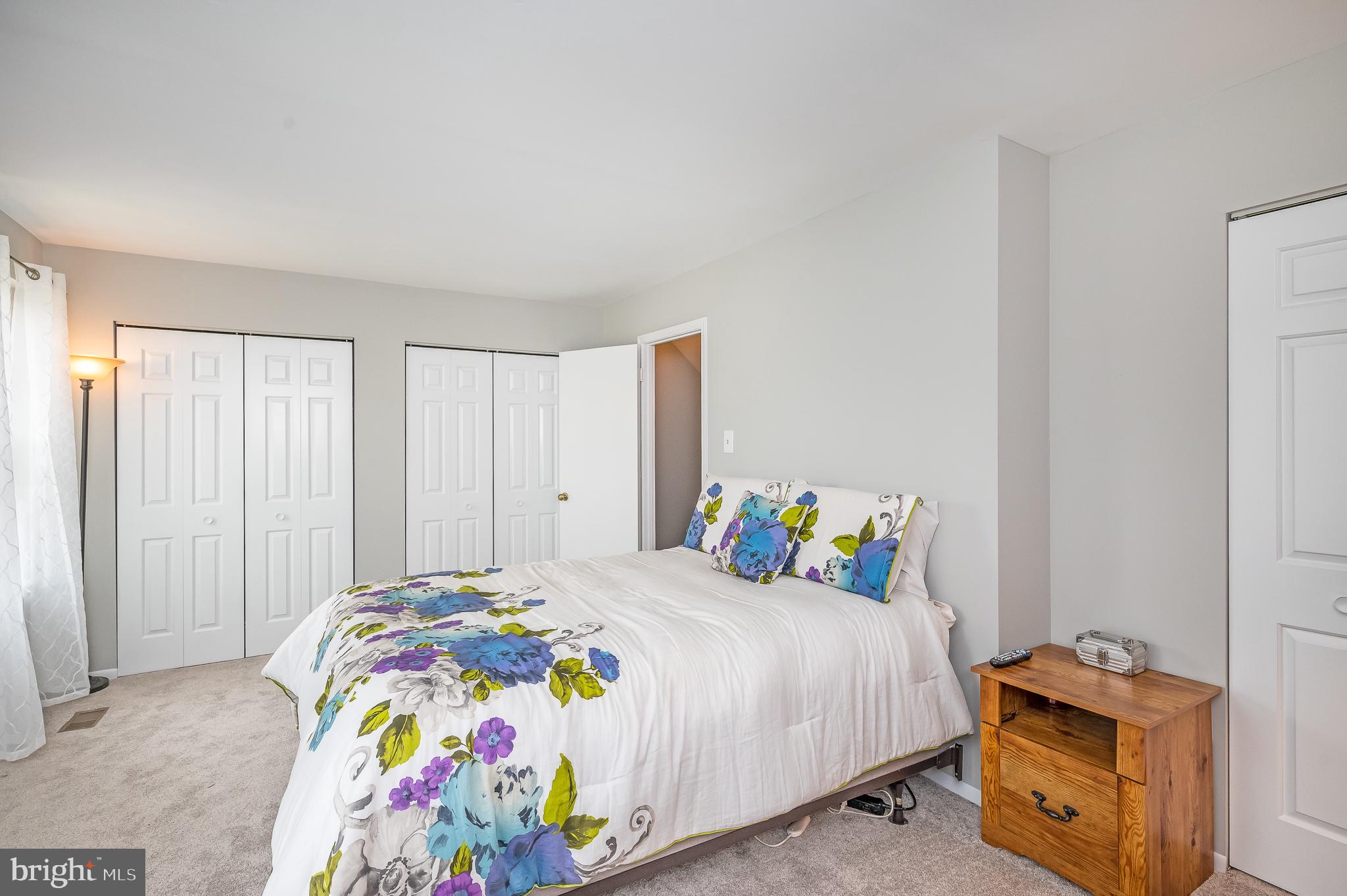 VALLEY CROSSING - Residential