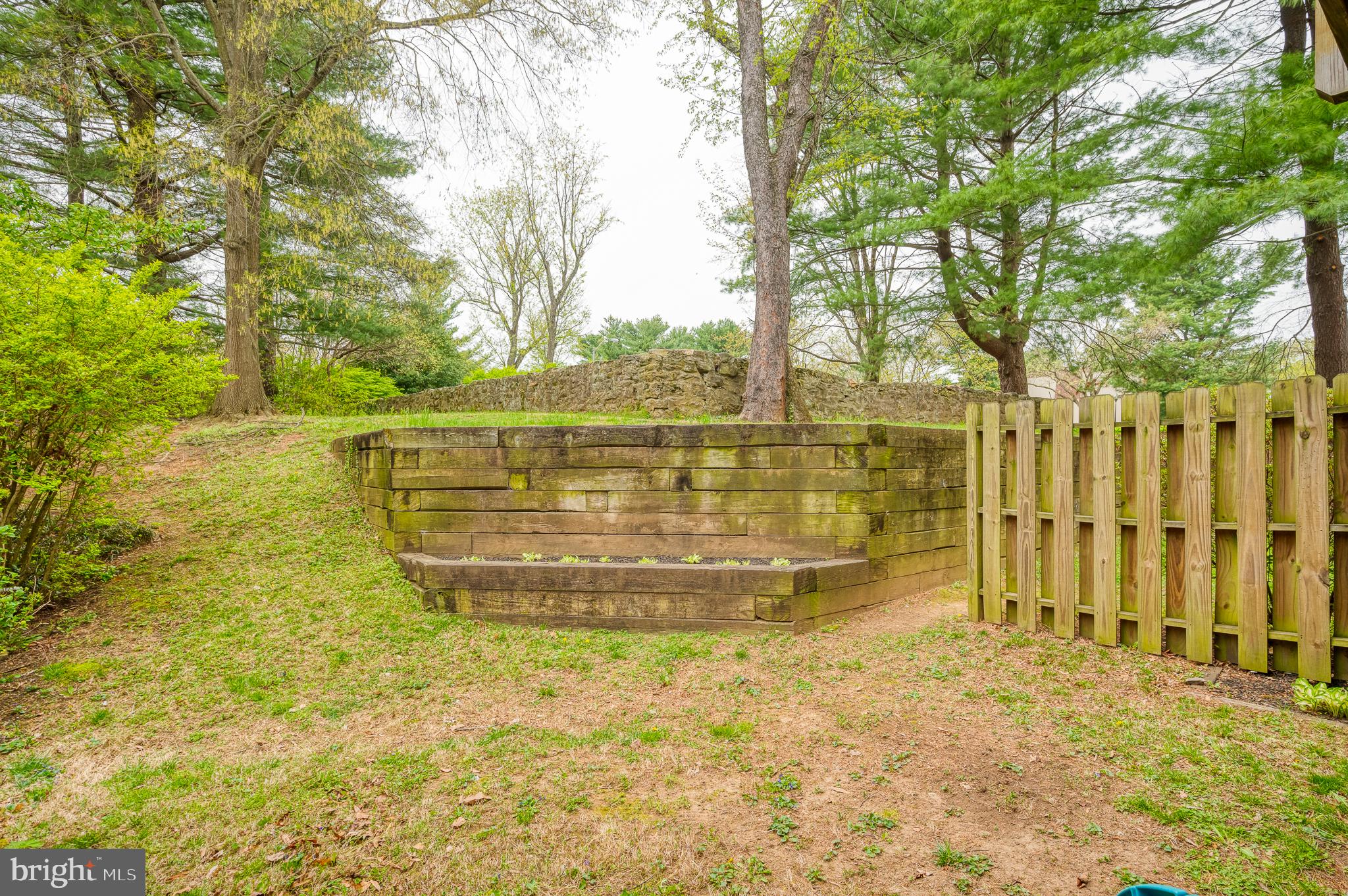 VALLEY CROSSING - Residential