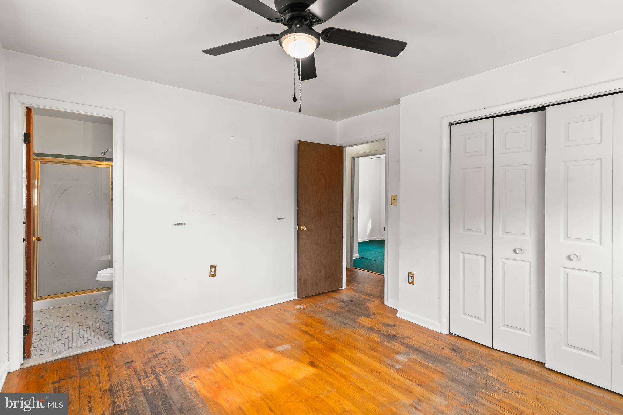 KNOLLAND - Residential