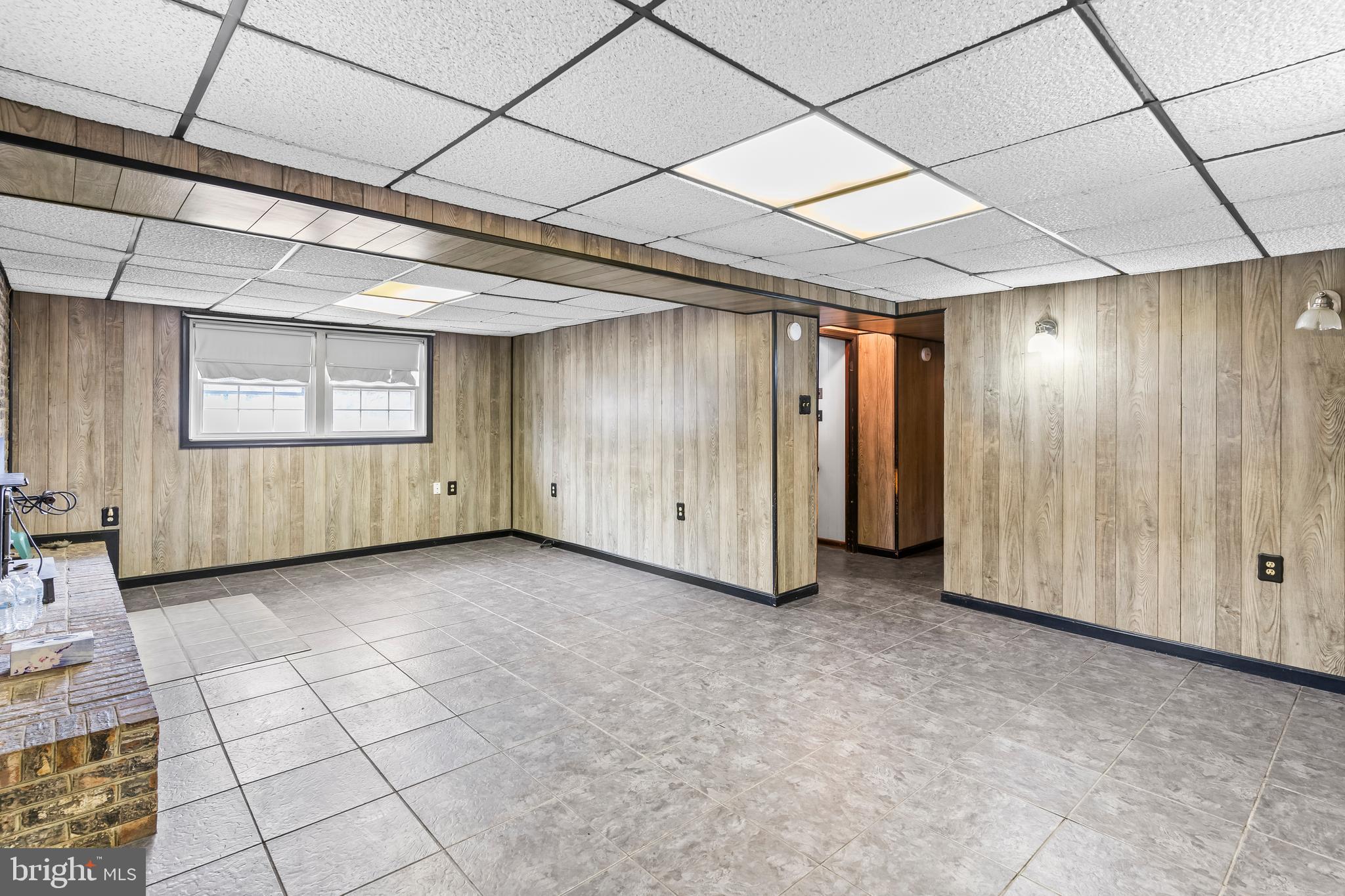 KNOLLAND - Residential