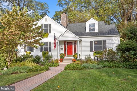 227 PENN VALLEY TERRACE YARDLEY PA 19067