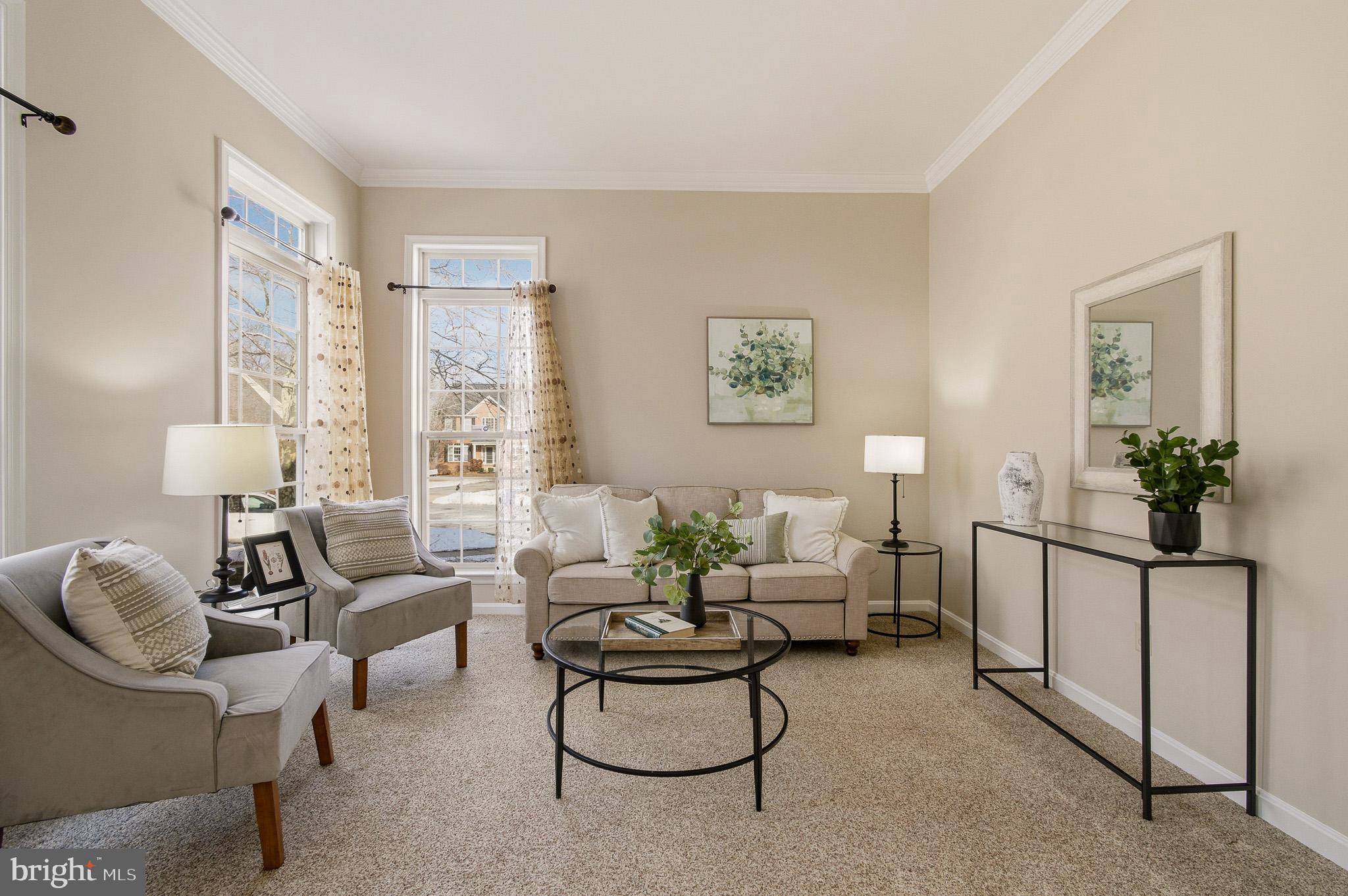 HOLLIFIELD ESTATES - Residential