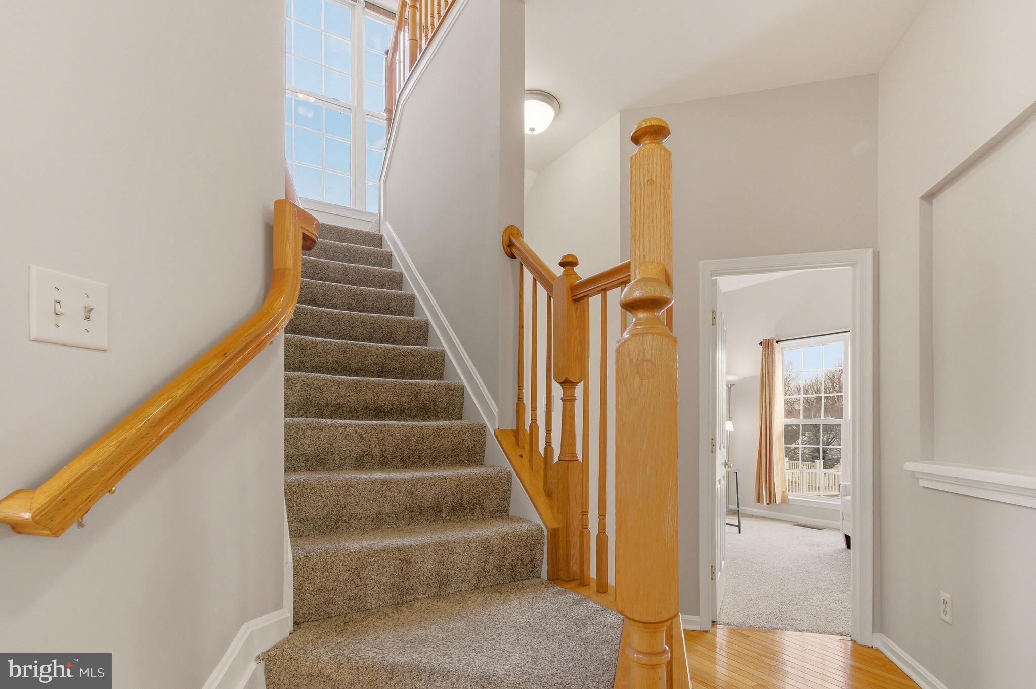 HOLLIFIELD ESTATES - Residential