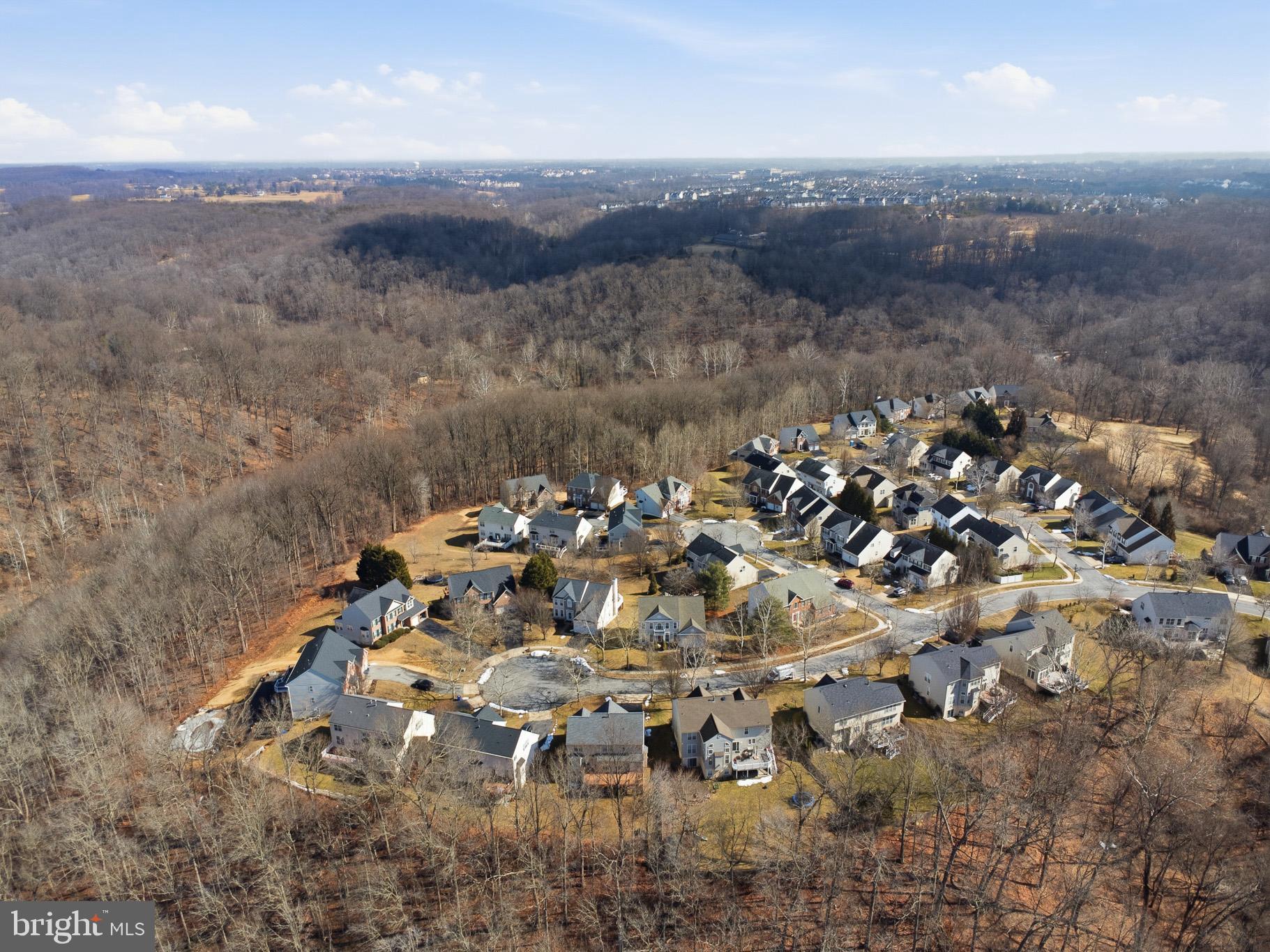 HOLLIFIELD ESTATES - Residential