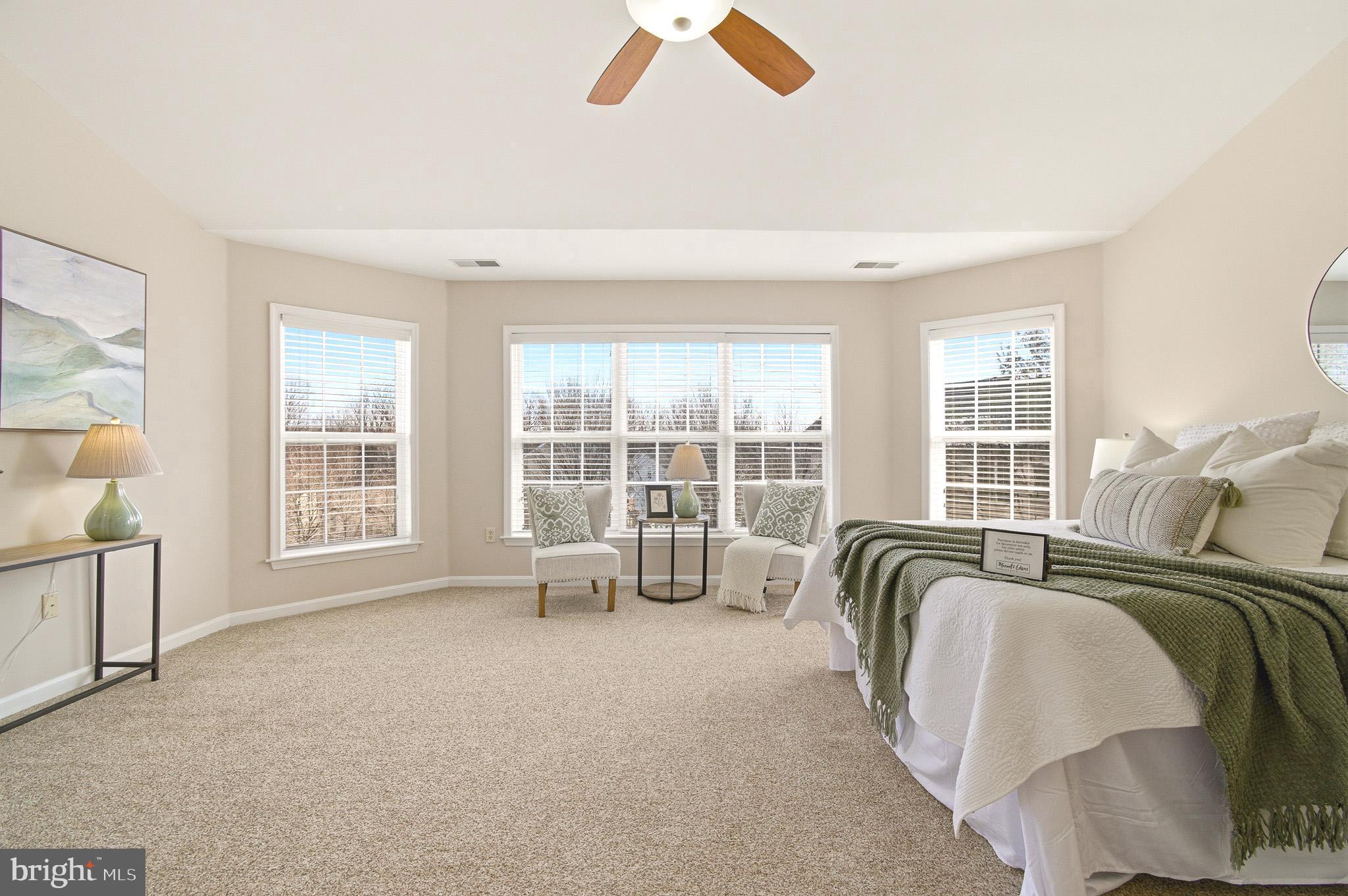 HOLLIFIELD ESTATES - Residential