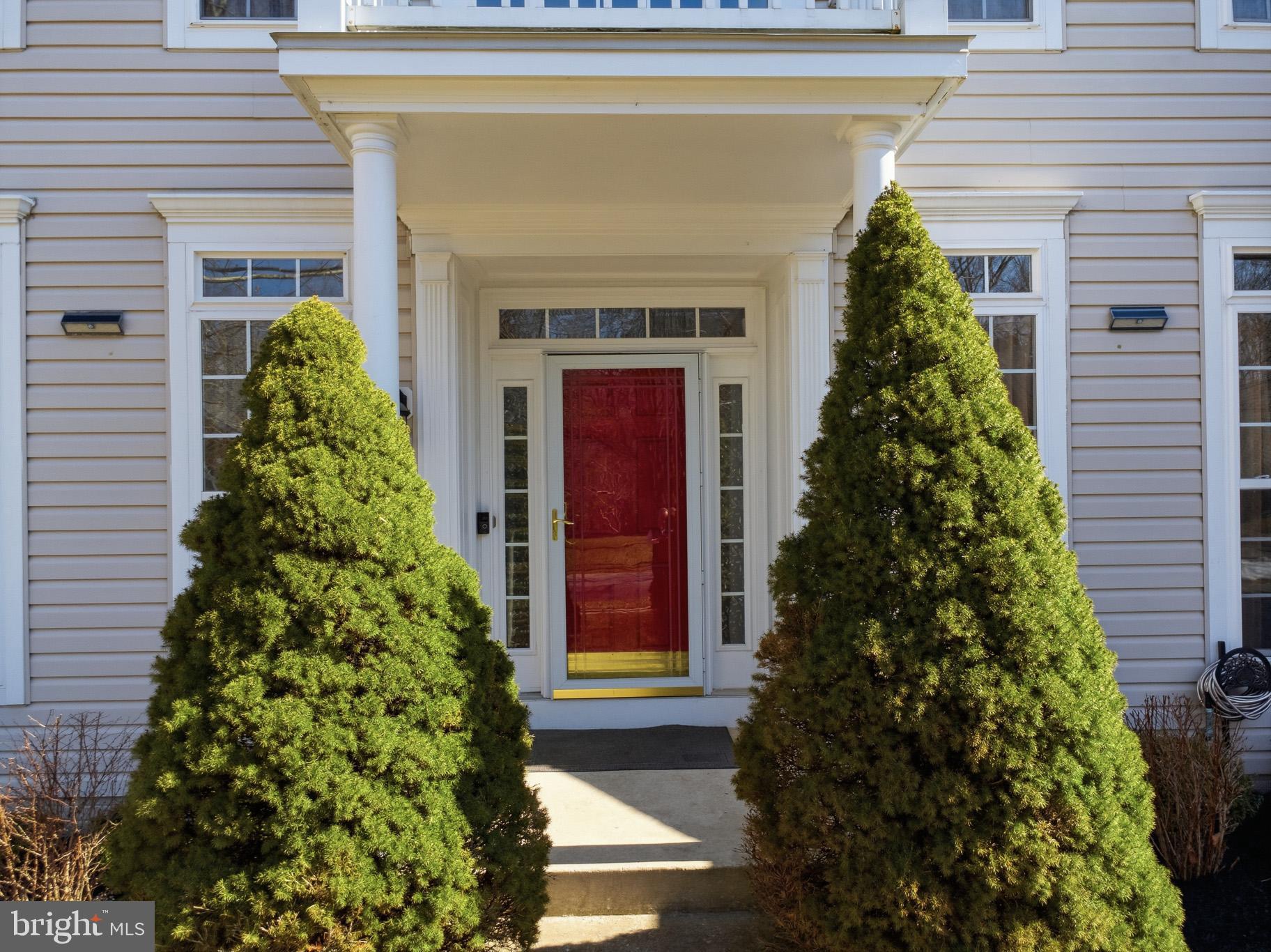 2182 OAK FOREST DRIVE