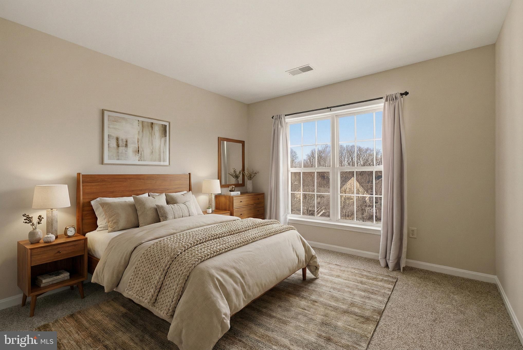 HOLLIFIELD ESTATES - Residential