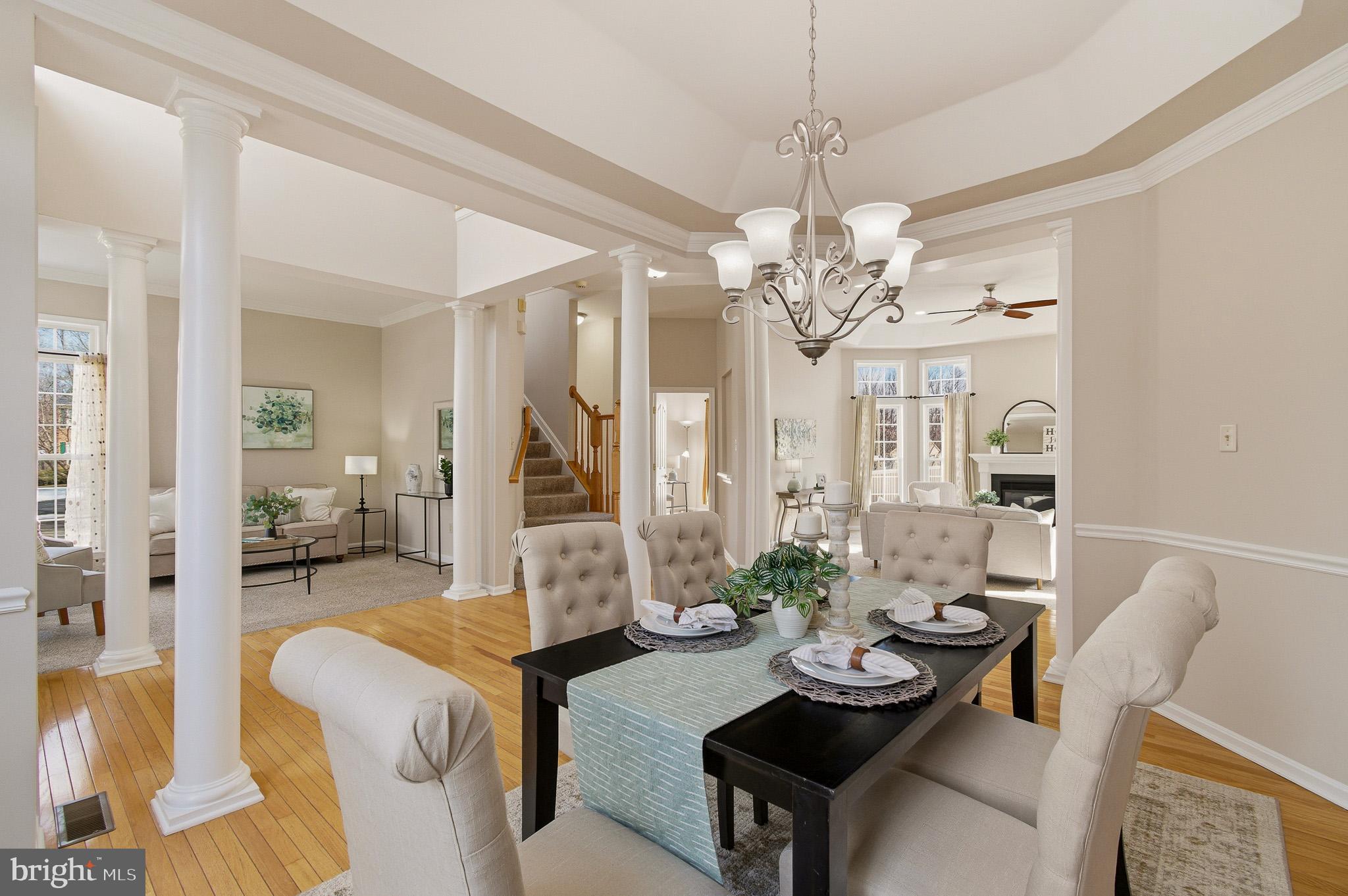 HOLLIFIELD ESTATES - Residential