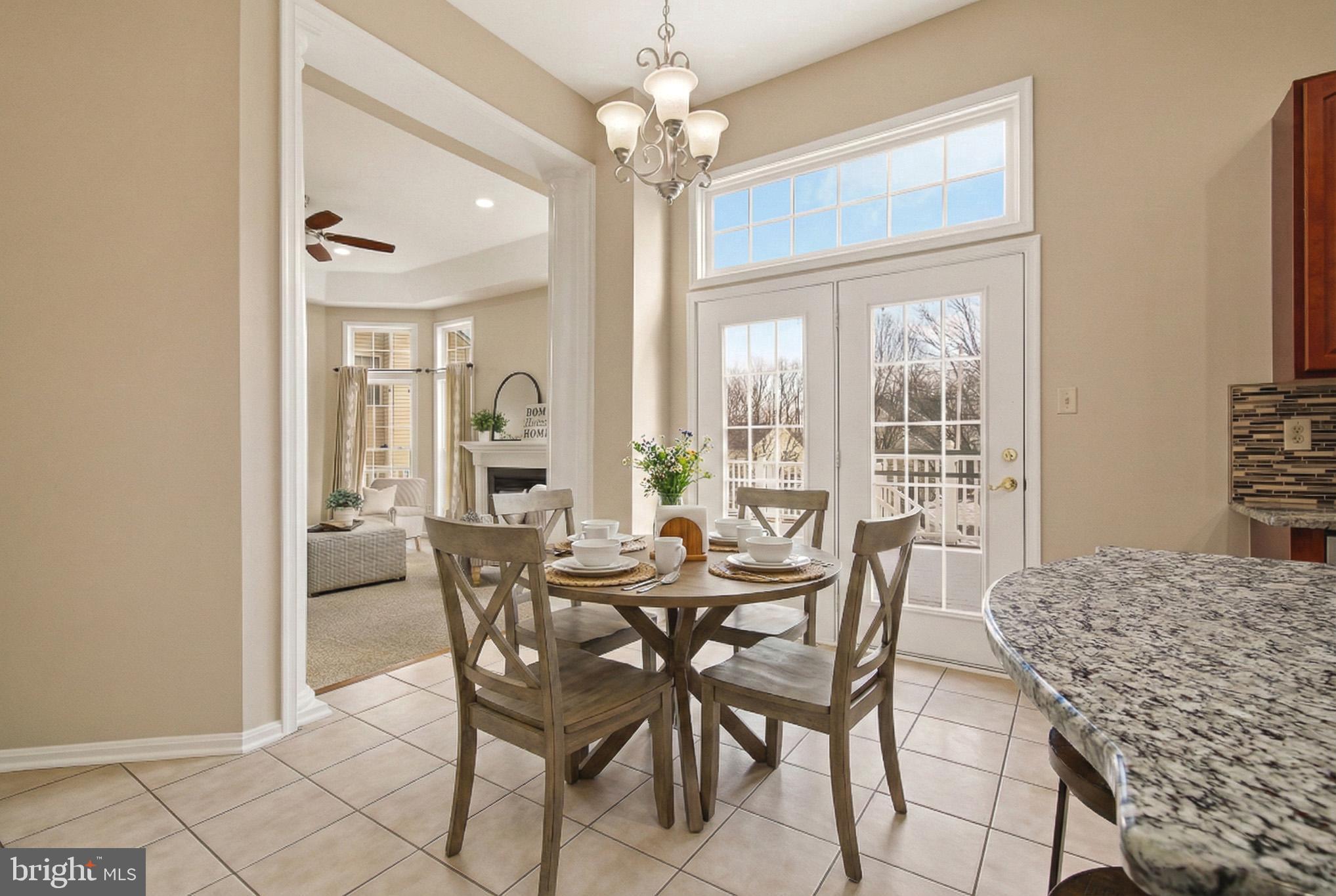 HOLLIFIELD ESTATES - Residential