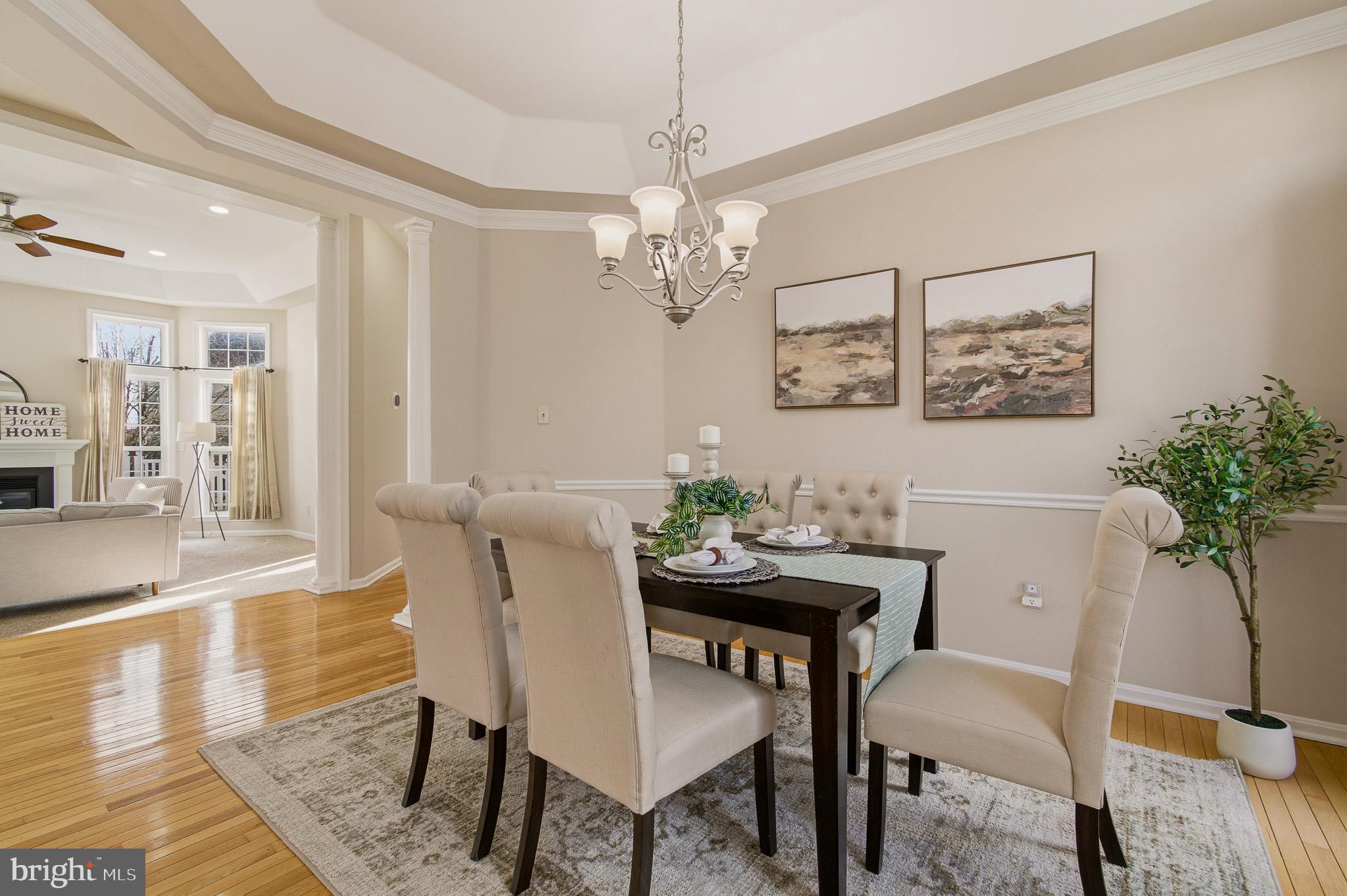 HOLLIFIELD ESTATES - Residential