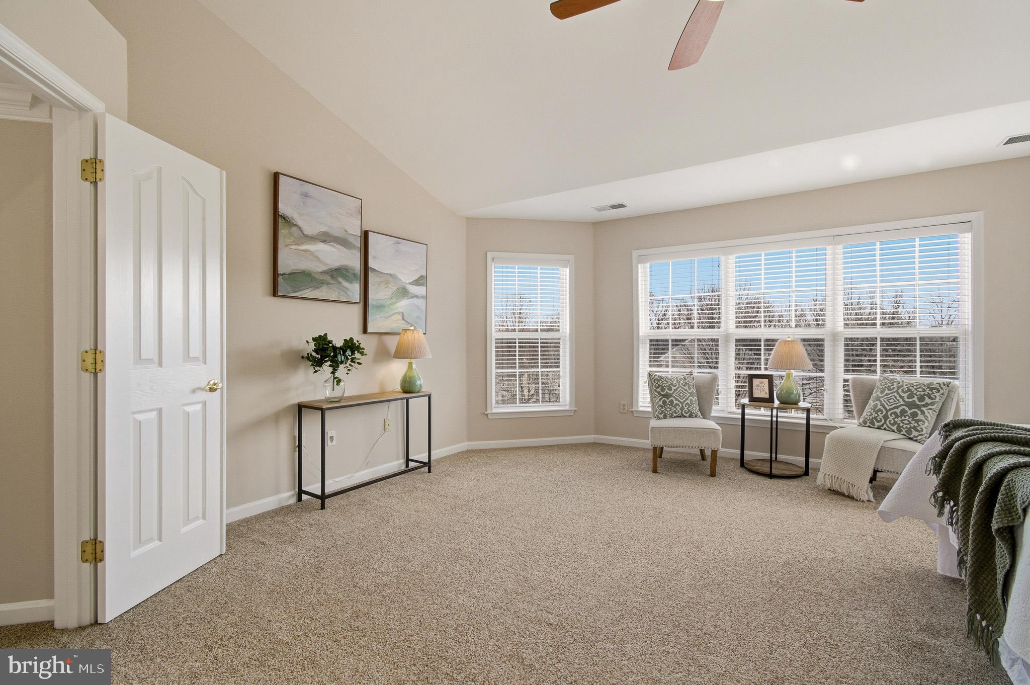 HOLLIFIELD ESTATES - Residential