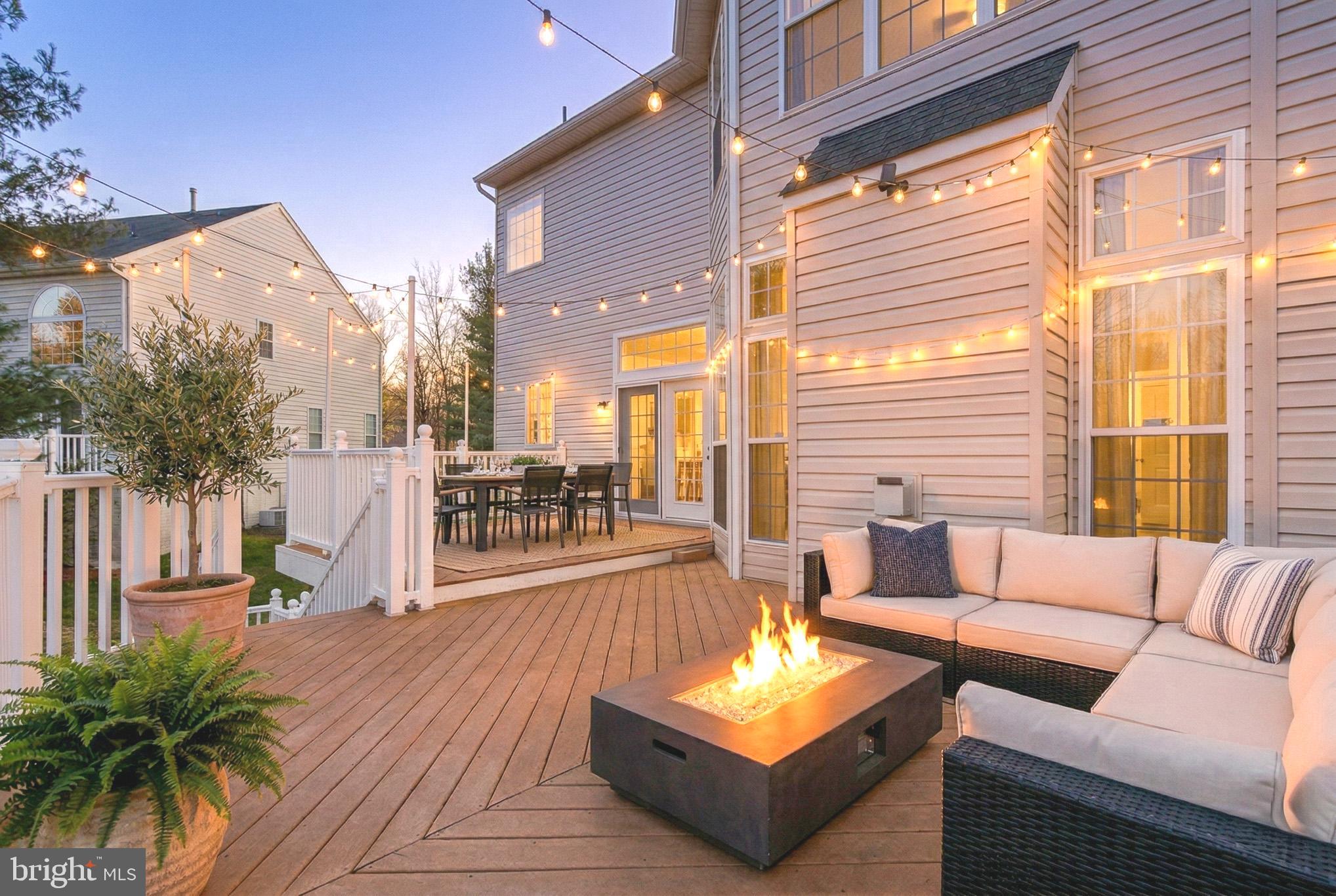 HOLLIFIELD ESTATES - Residential