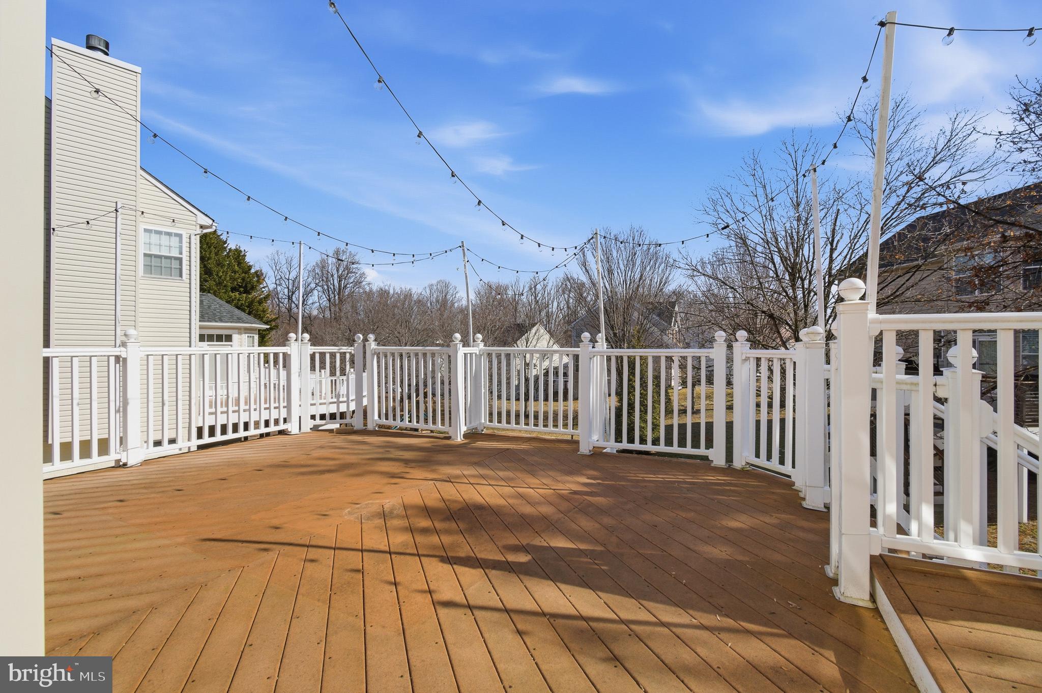 HOLLIFIELD ESTATES - Residential