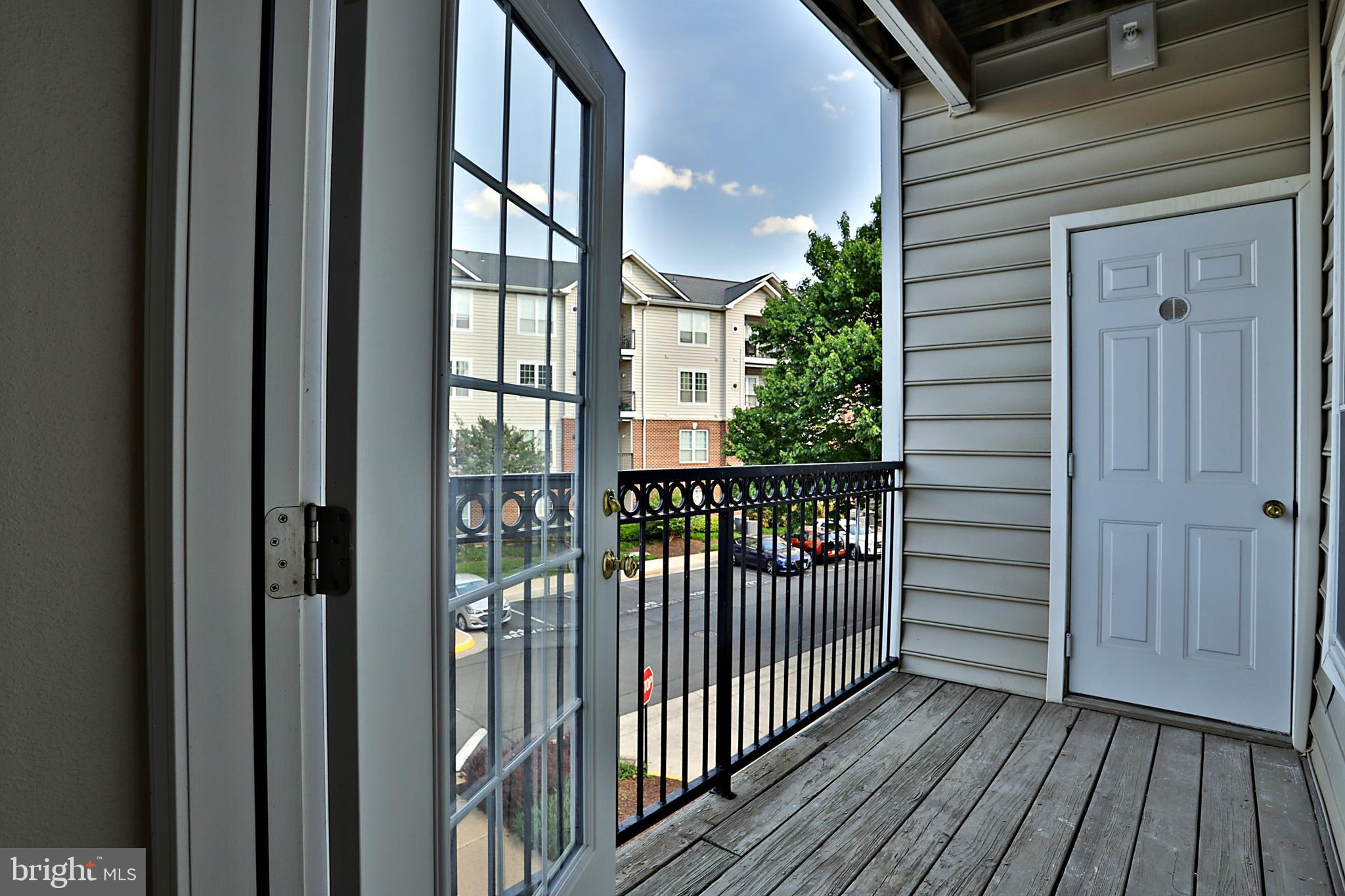 GATES OF MCLEAN - Residential