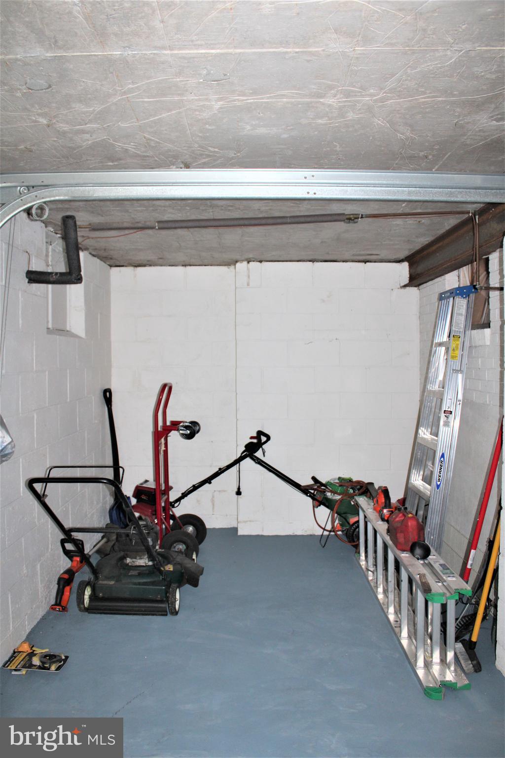 BEL AIR - Residential