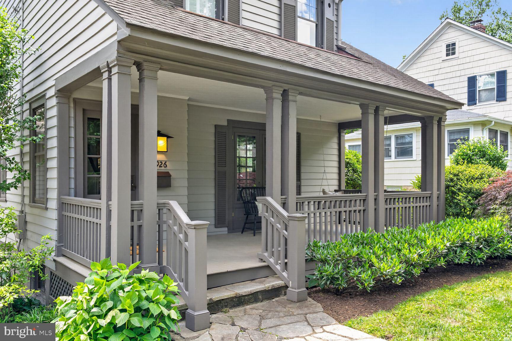 KENSINGTON - Residential