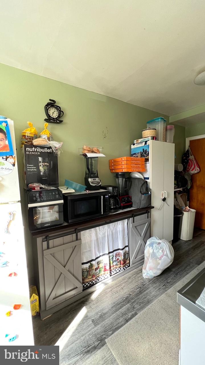 MAYFAIR - Residential