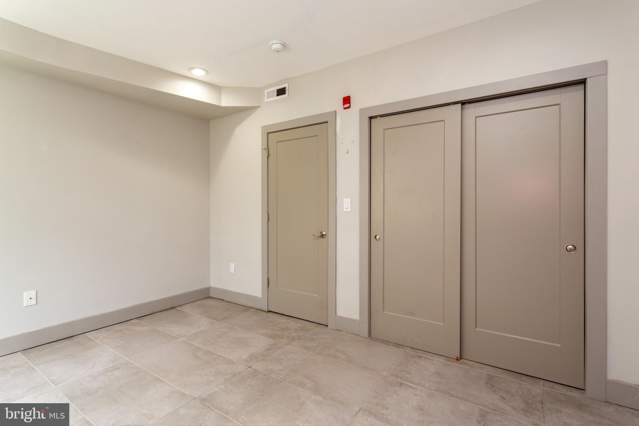 BREWERYTOWN - Residential Lease