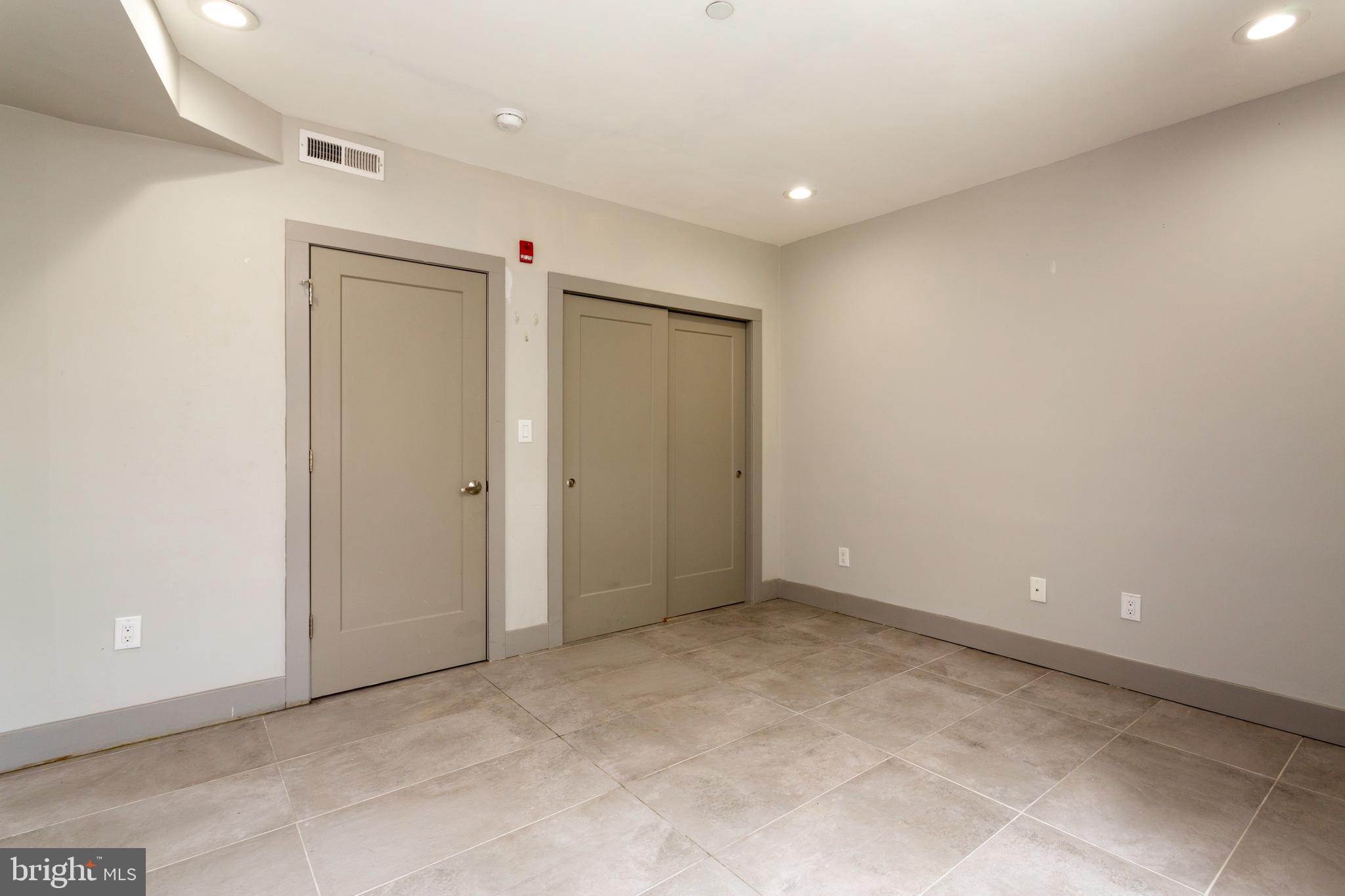 BREWERYTOWN - Residential Lease