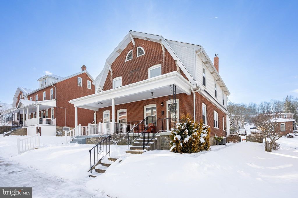 Photo of 822 Stirling Street, COATESVILLE, PA 19320 (MLS # PACT2116230)