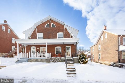 Photo of 822 Stirling Street, COATESVILLE, PA 19320 (MLS # PACT2116230)