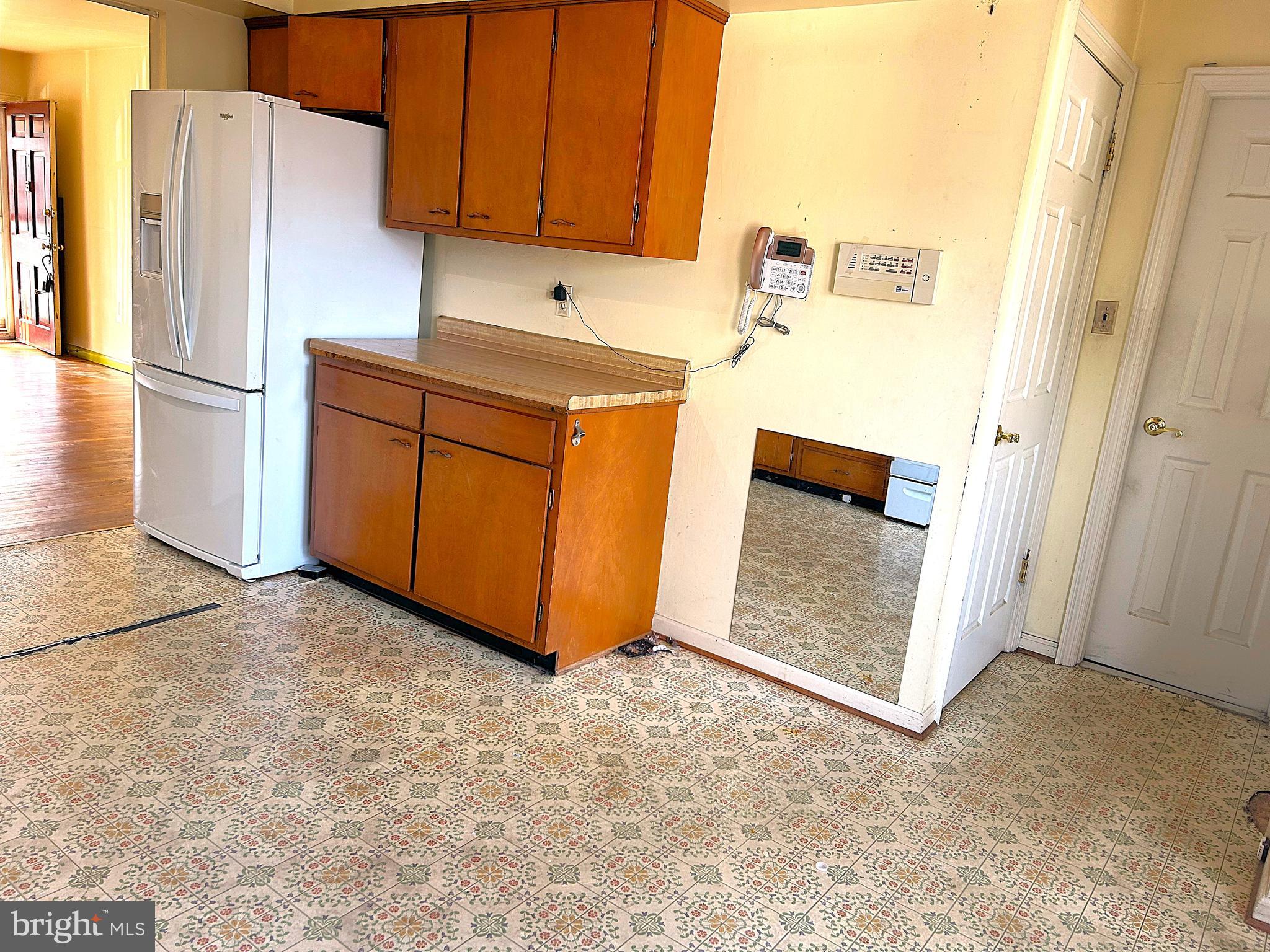 SNOWDEN OAKS - Residential