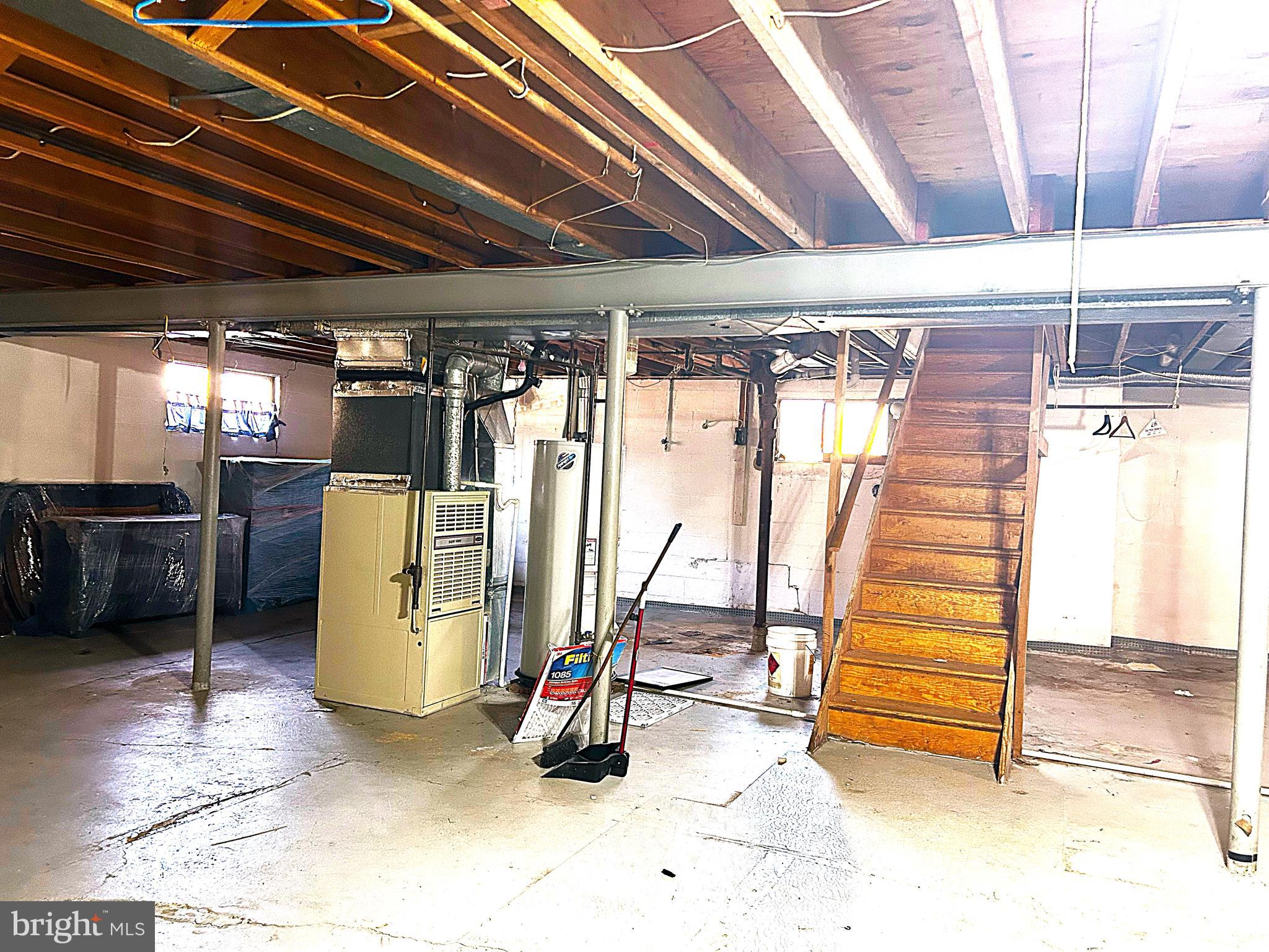 SNOWDEN OAKS - Residential