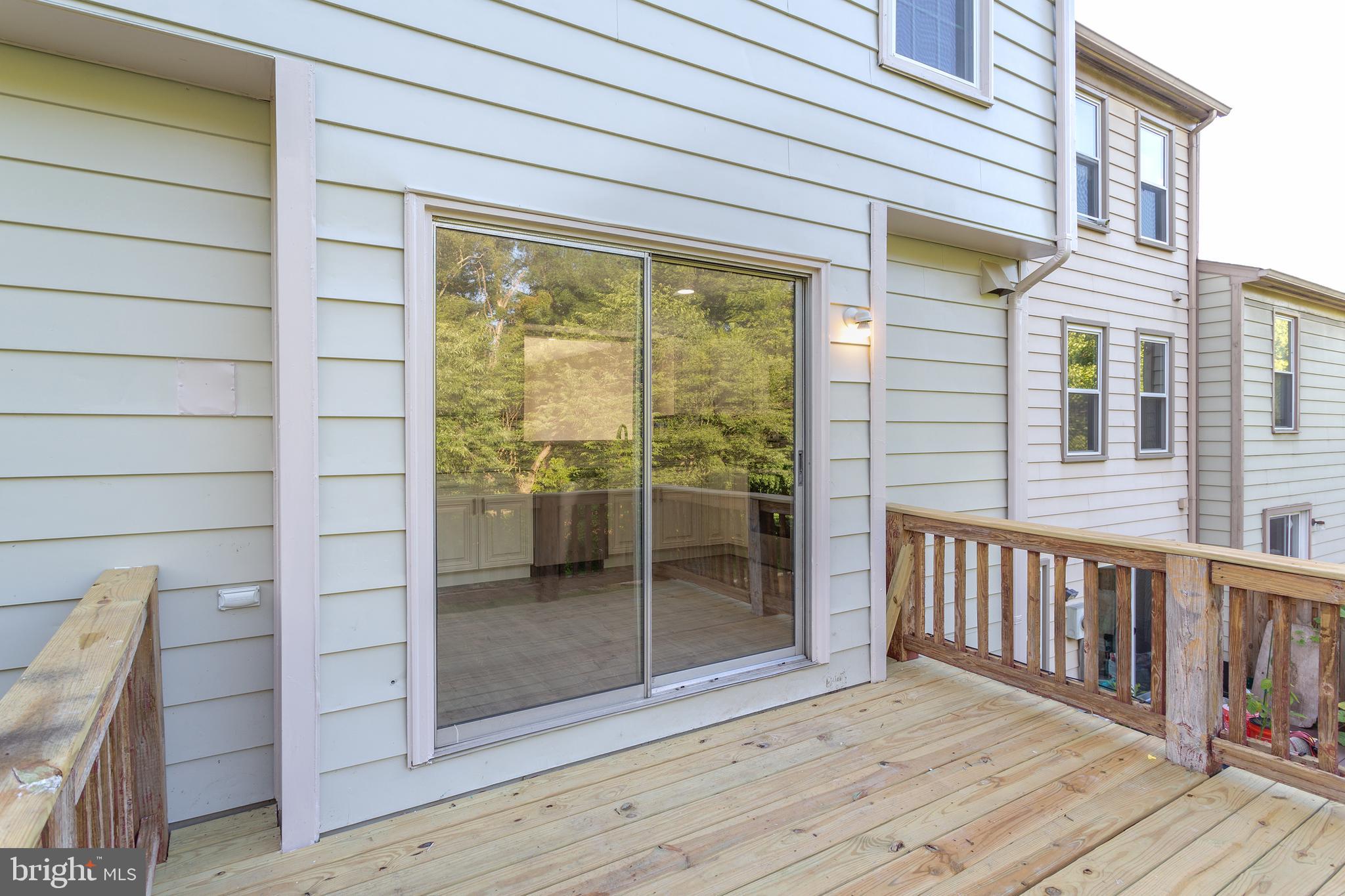 STONINGTON - Residential