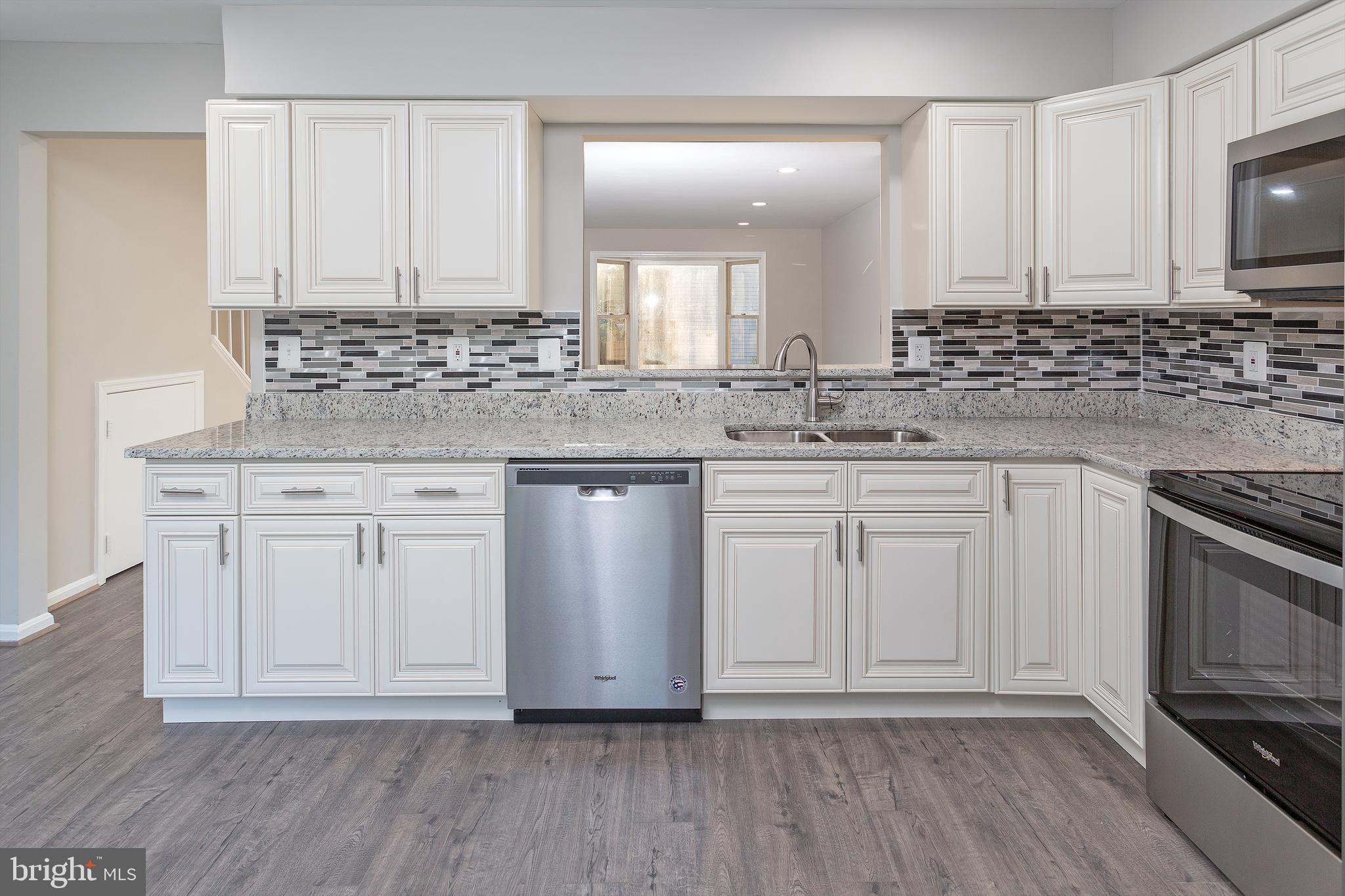 STONINGTON - Residential