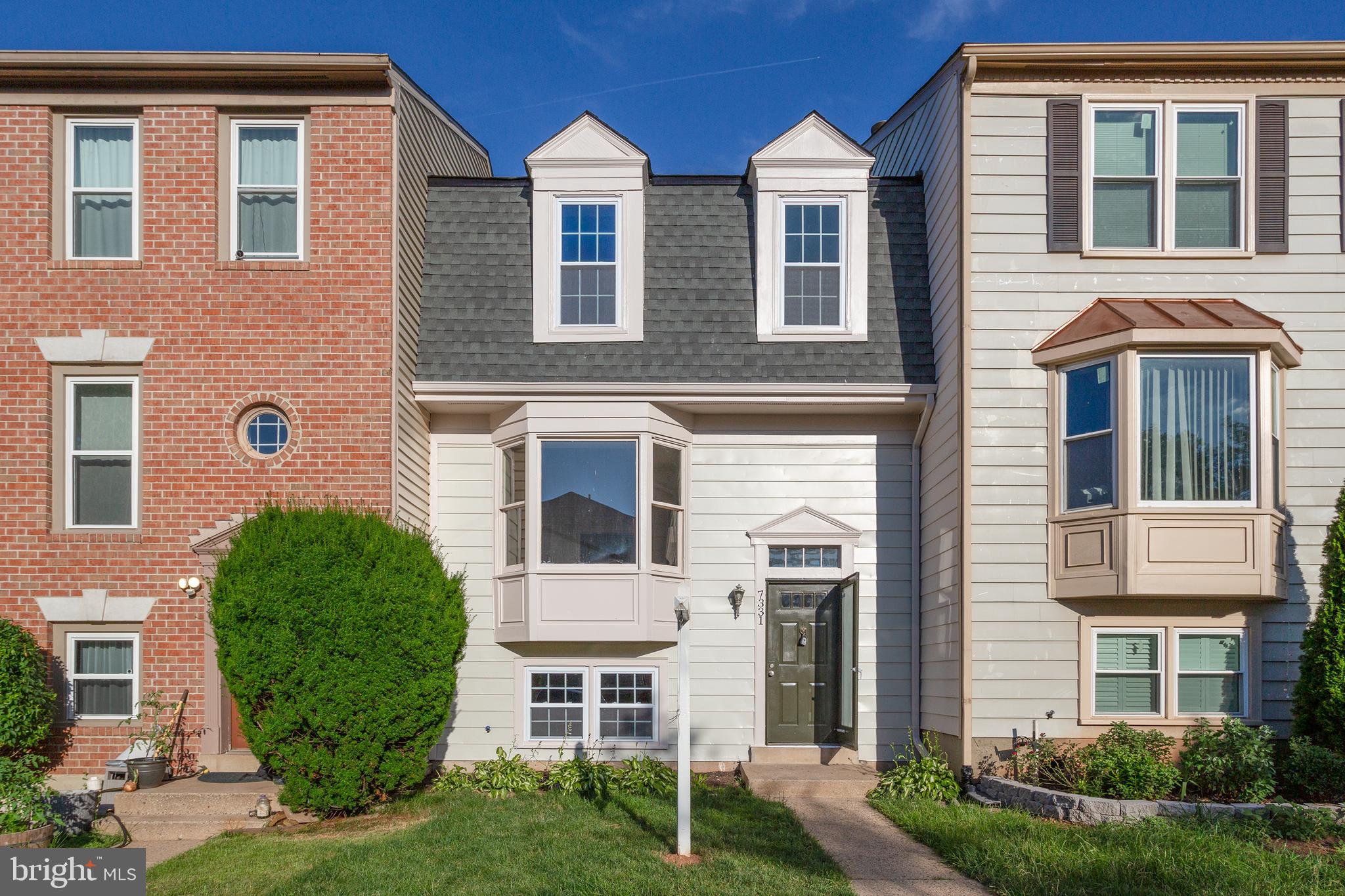 STONINGTON - Residential