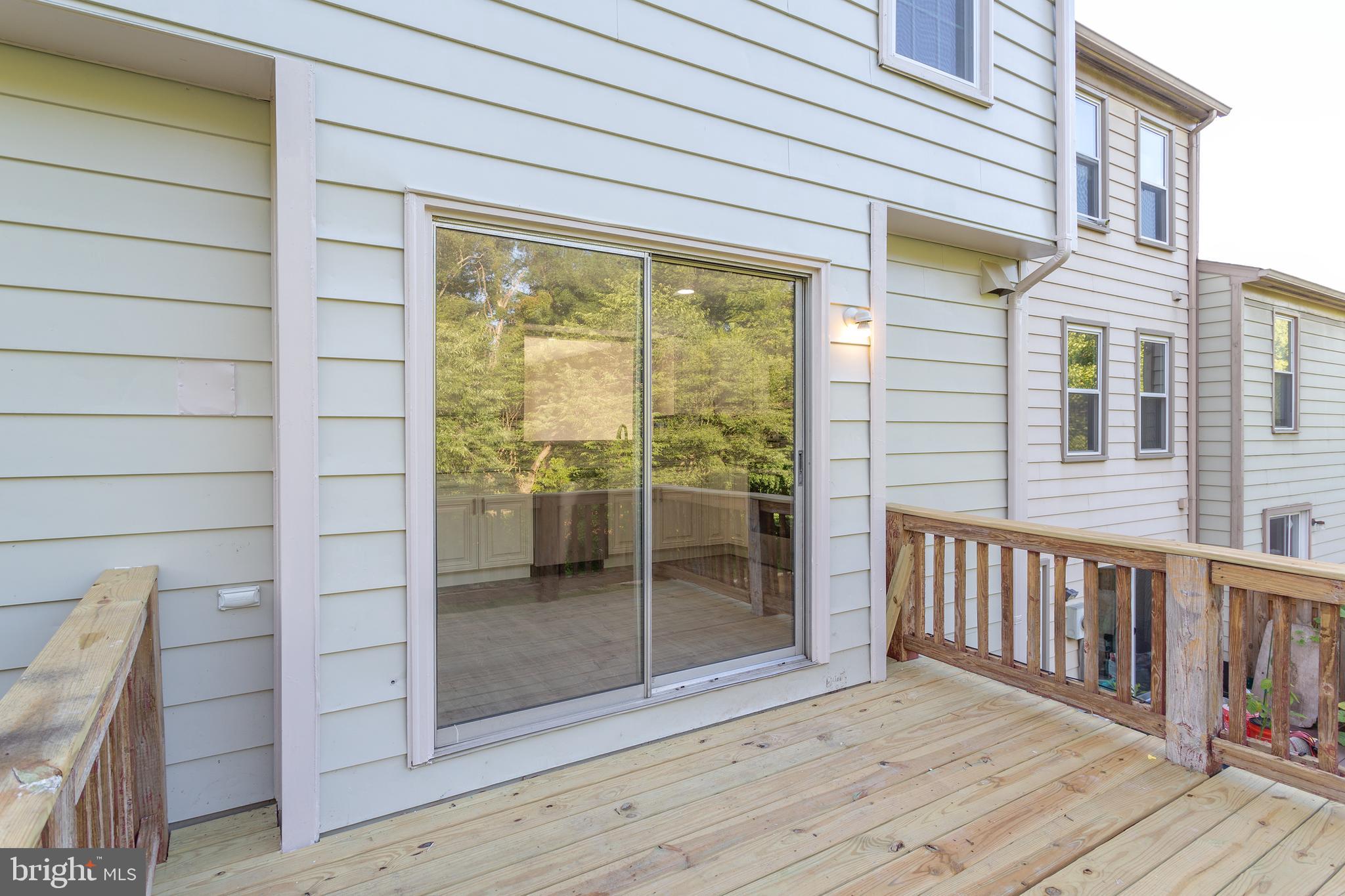 STONINGTON - Residential