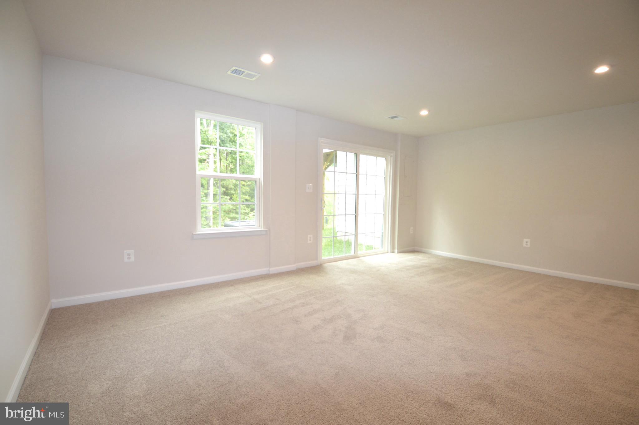 RAPPAHANNOCK LANDING - Residential Lease