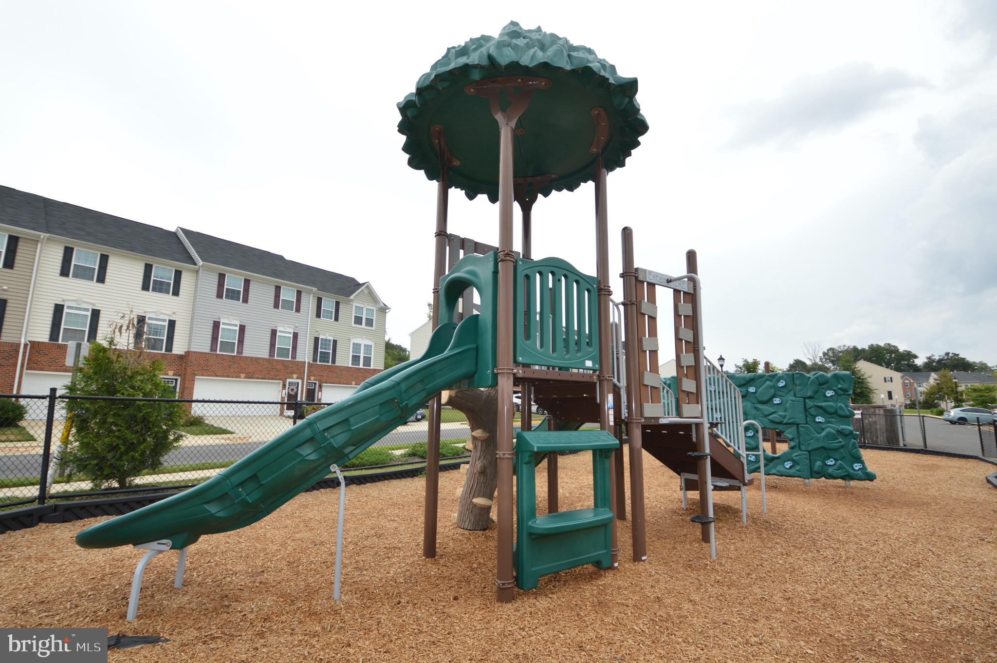 RAPPAHANNOCK LANDING - Residential Lease