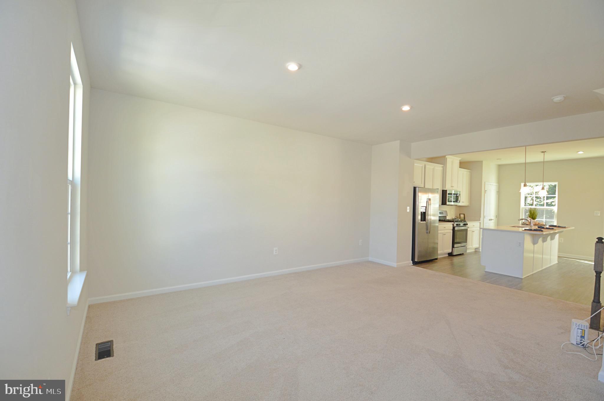 RAPPAHANNOCK LANDING - Residential Lease